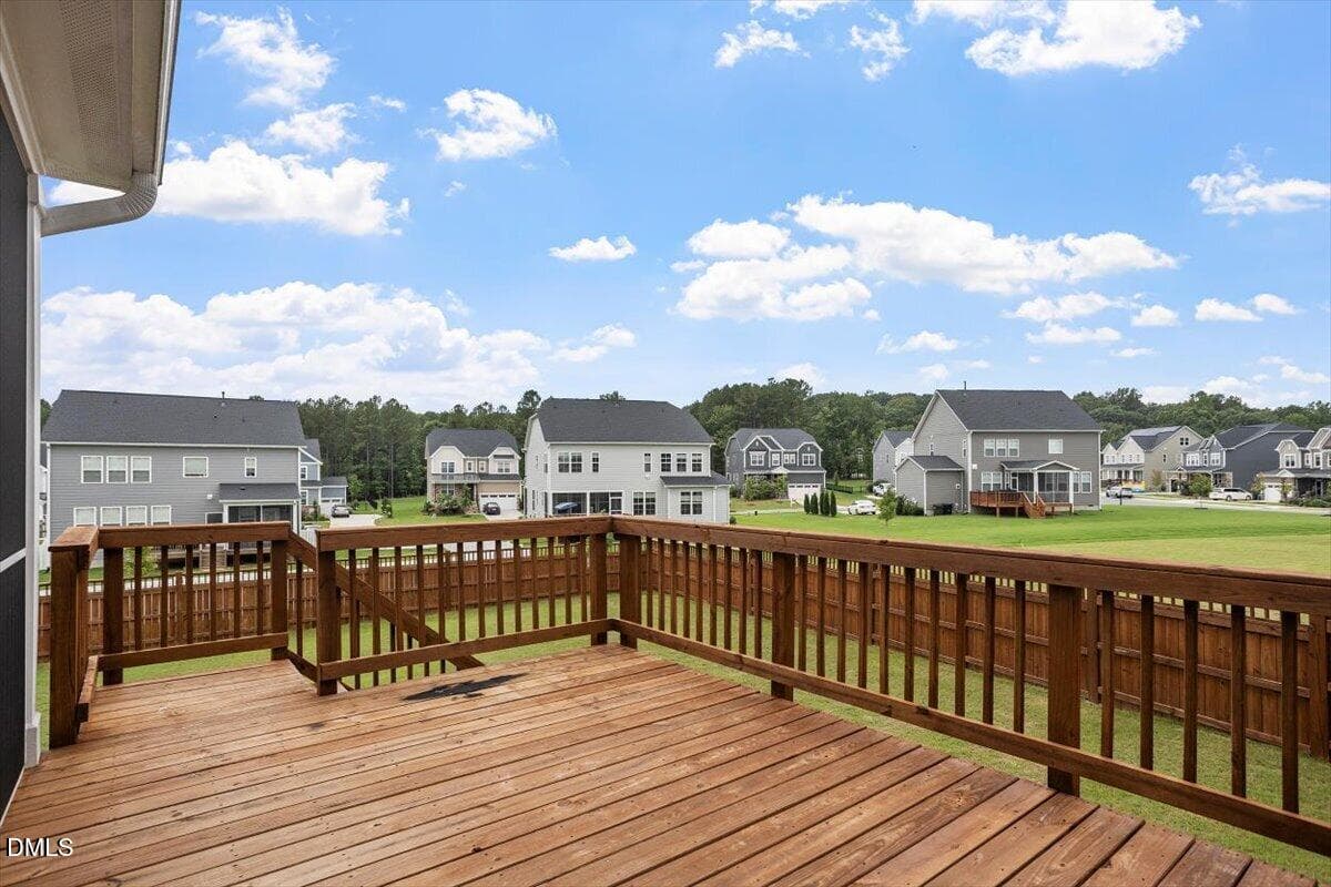 09-245 N Crest Dr [3285168]_08062026_09 - 245 N Crest Drive, Chapel Hill, NC 27517, Chapel Hill