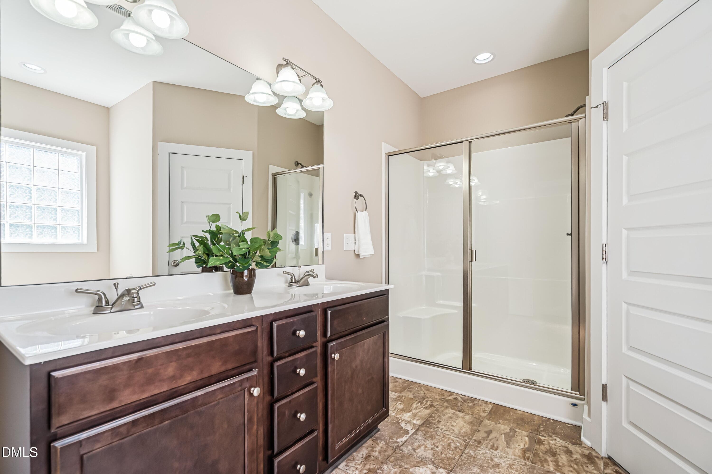 virtual-tour-161252-photo-17919268746564 - 65 Wood Green Drive, Wendell, NC 27591, Wendell