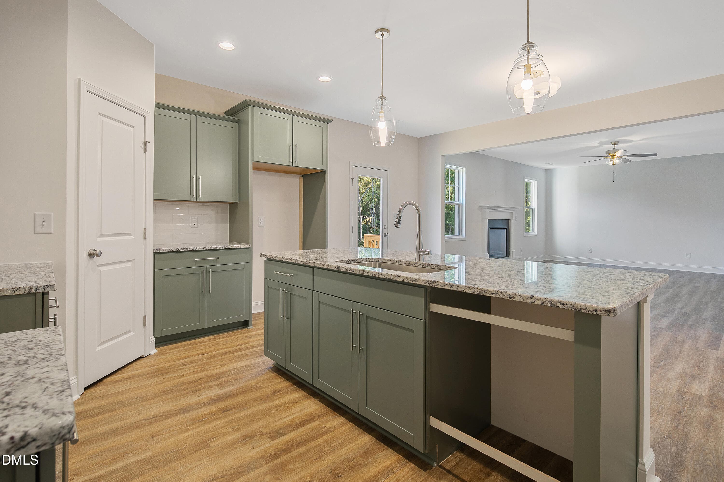 22-315OneTreeHillSanford - 315 One Tree Hill, Sanford, NC 27330, Sanford