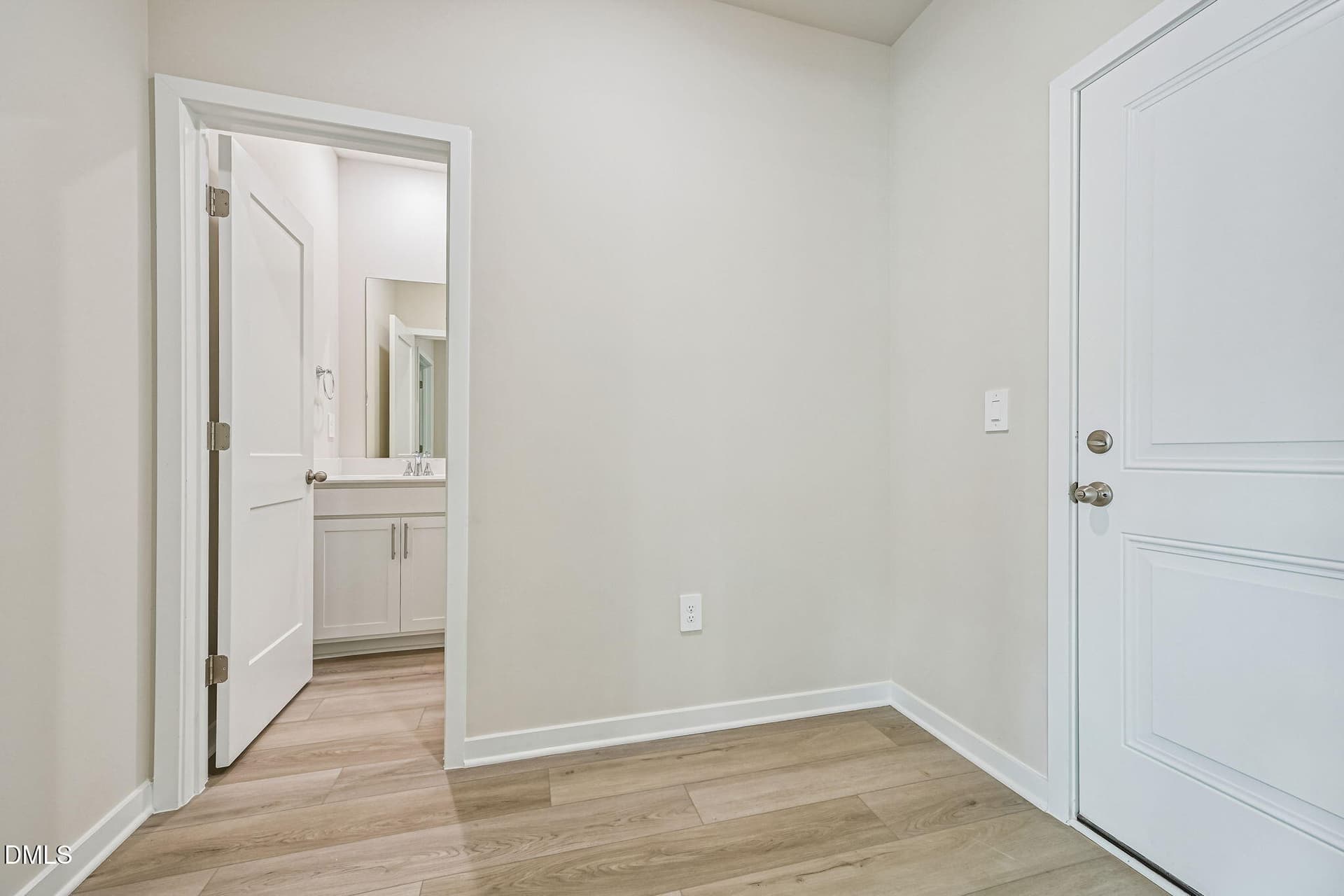 29-web-or-mls-Raleigh - Avalon Place - 2 - 2145 Topsail Road, Durham, NC 27704