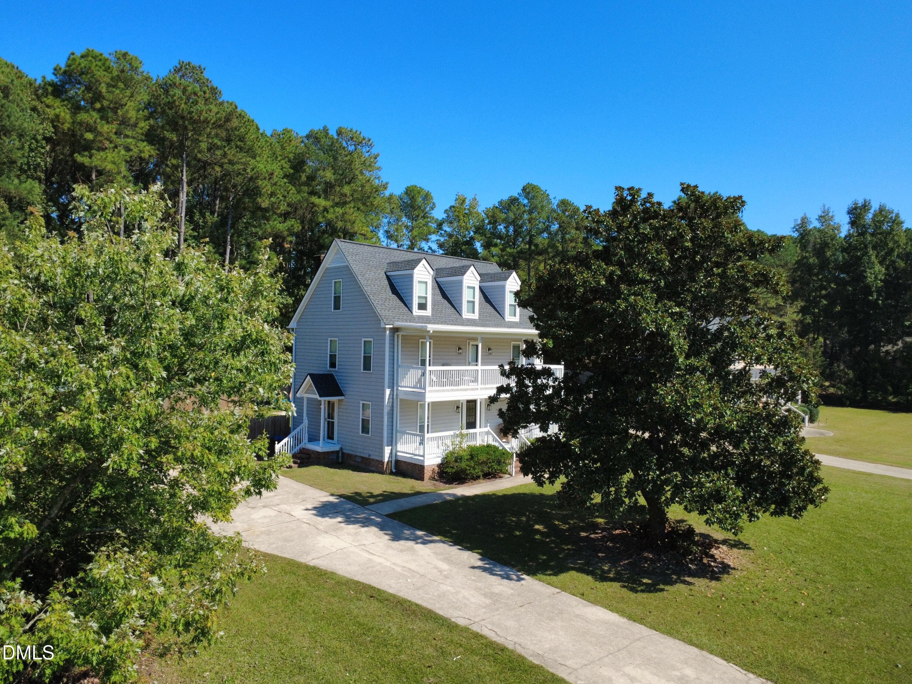 dji_fly_20261015_124906_225_179208295721 - 2037 Queen Charlotte Place, Raleigh, NC 27610