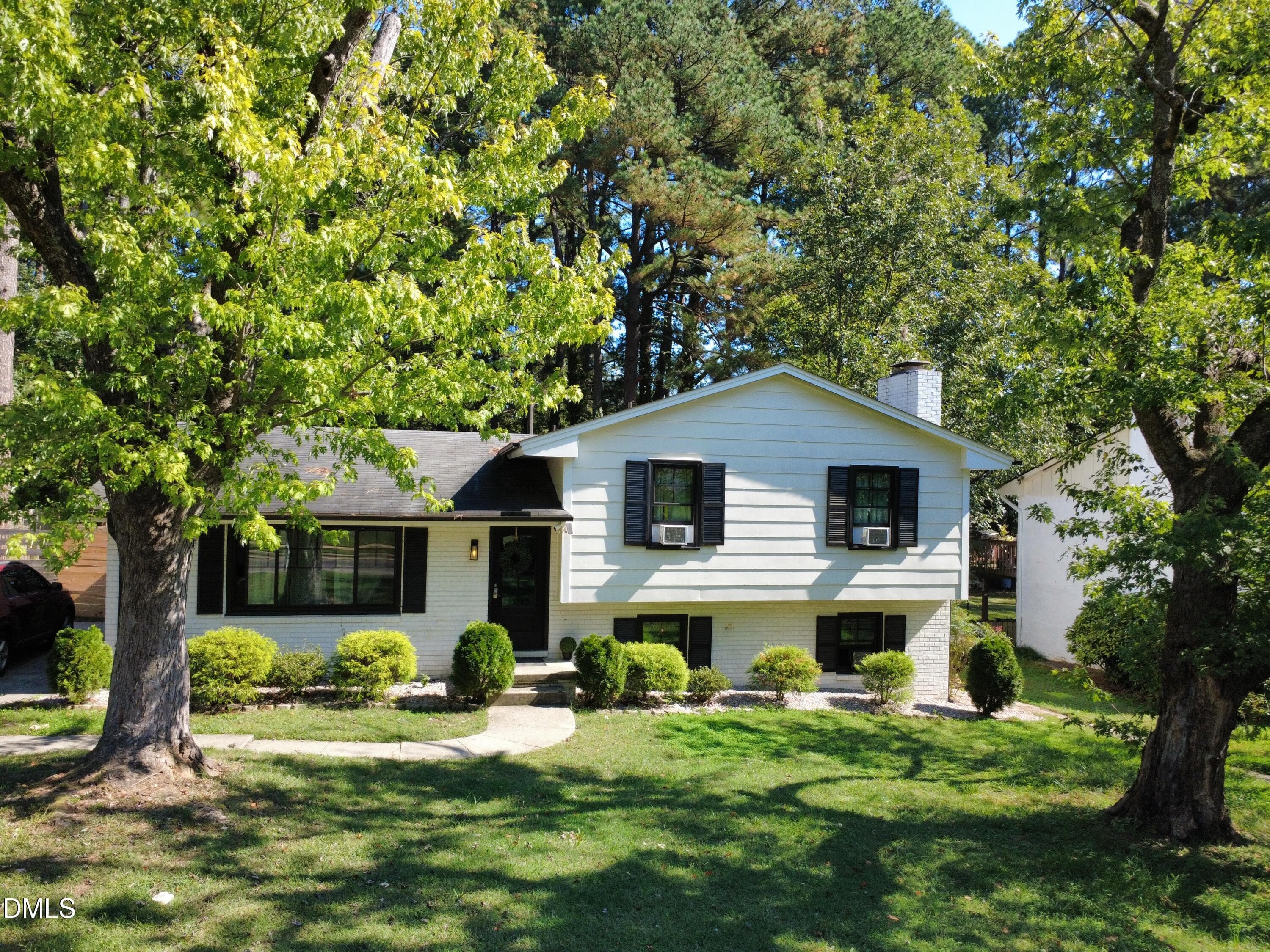 3700 Arrowwood Drive, Raleigh, NC 27604