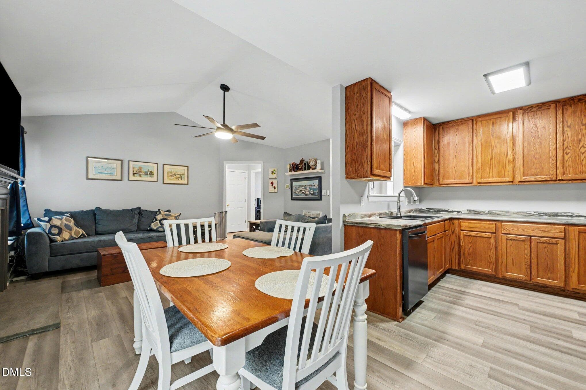010_file_6555 - 6124 Willow Crest Lane, Willow Springs, NC 27592, Willow Springs