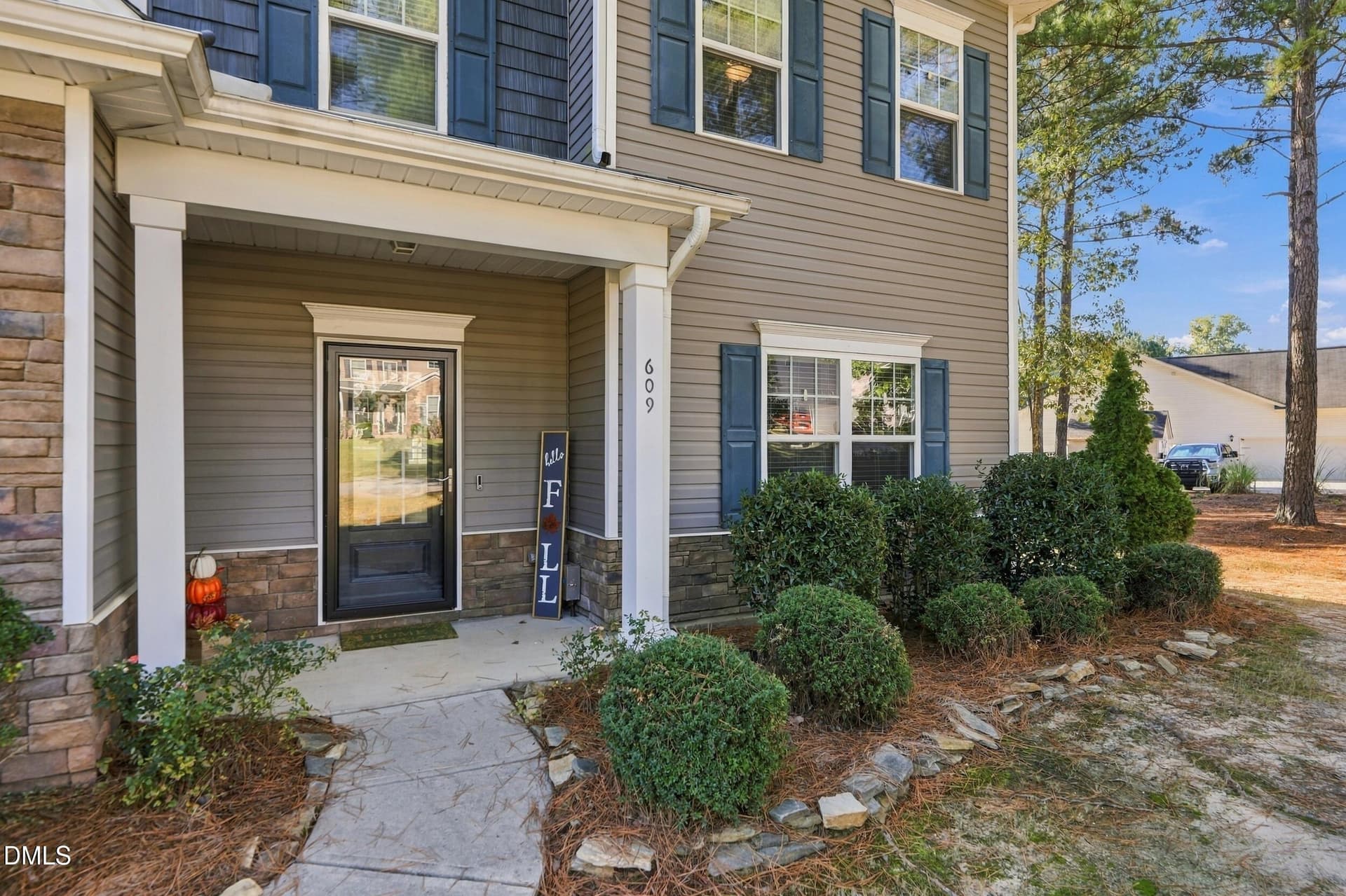 8y3a1060 - 609 Prospectors Lane, Sanford, NC 27330