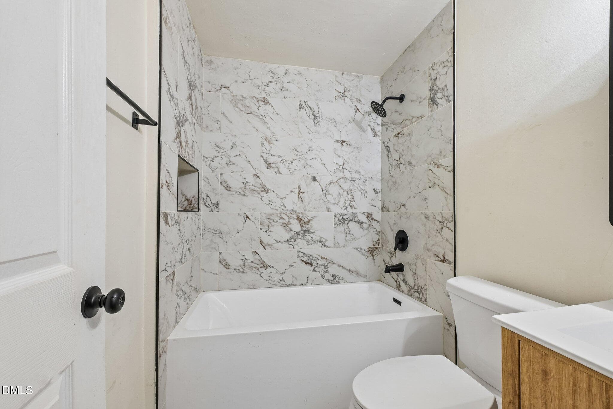 19-web-or-mls-N Hyde Park Ave-S1510-019 - 1512 N Hyde Park Avenue, Durham, NC 27701, Durham