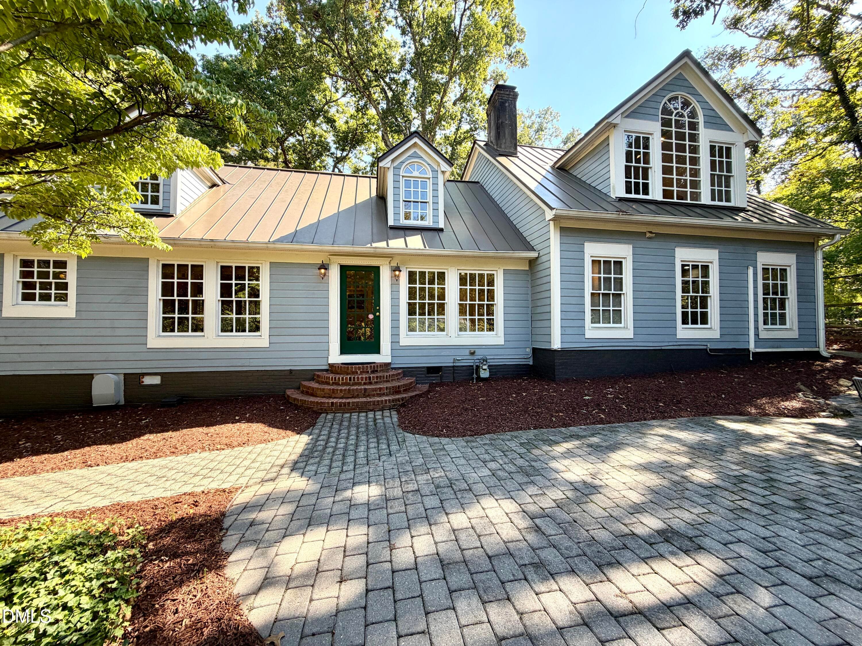 806 E Franklin Street, Chapel Hill, NC 27514