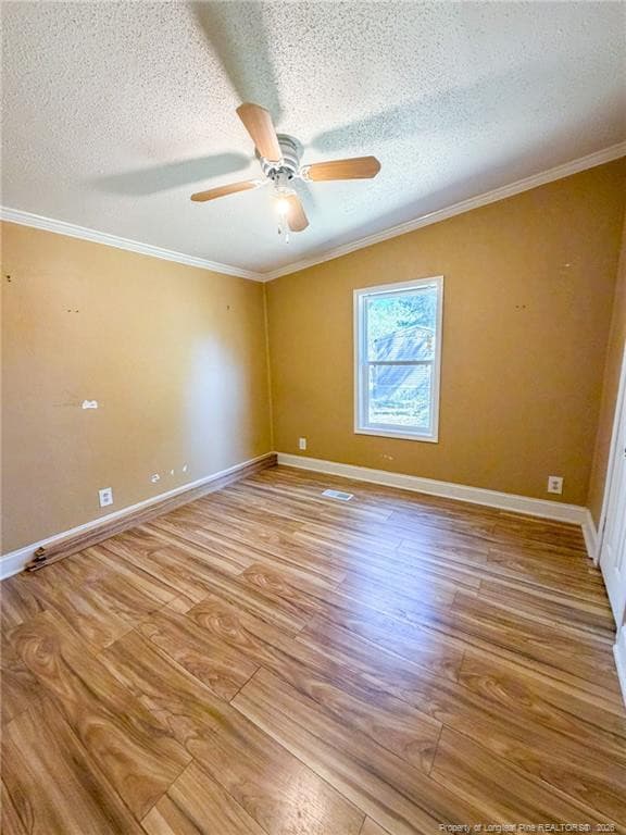 Guess room 1 - 6322 Aladdin Drive, Fayetteville, NC 28348, Fayetteville