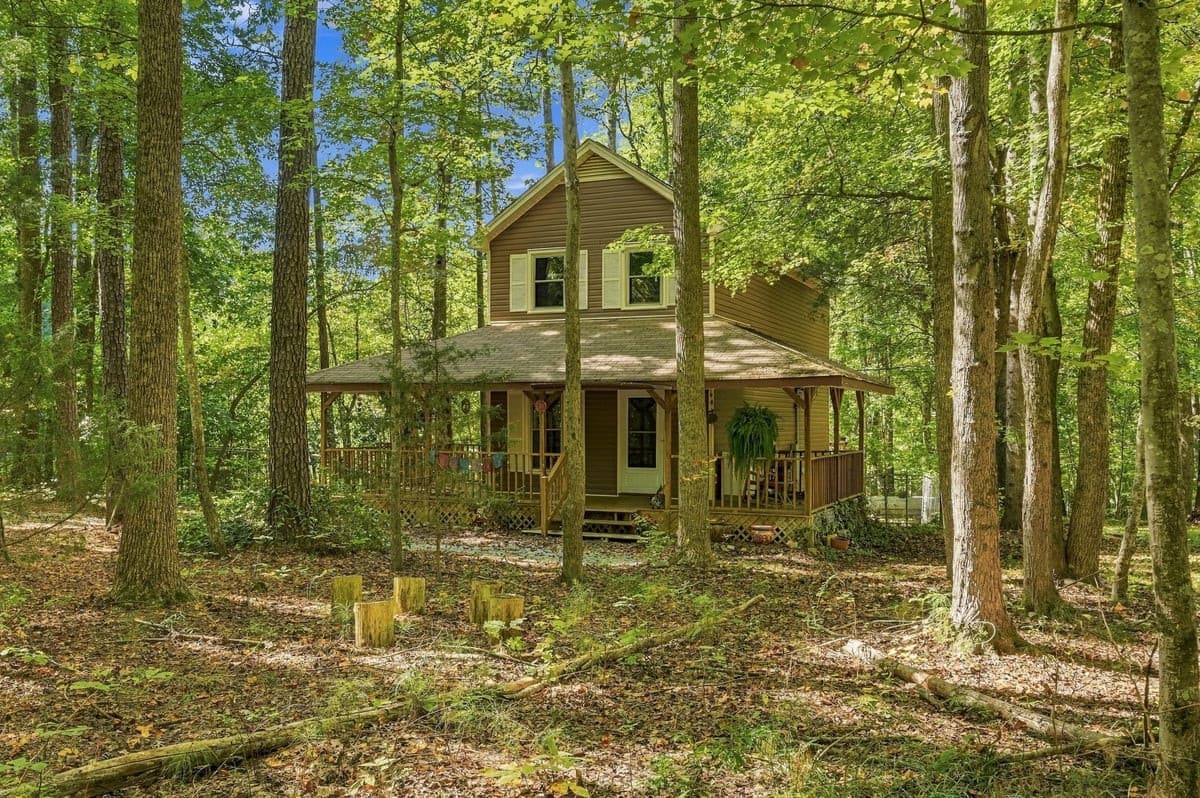 042.jpg - 1429 Davis Road, Hillsborough, NC 27278, Hillsborough