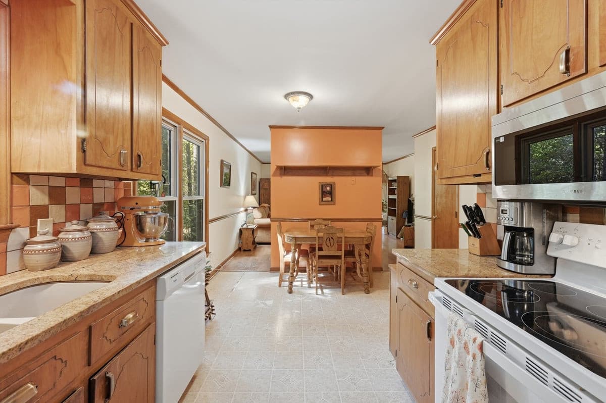 062.jpg - 1429 Davis Road, Hillsborough, NC 27278, Hillsborough