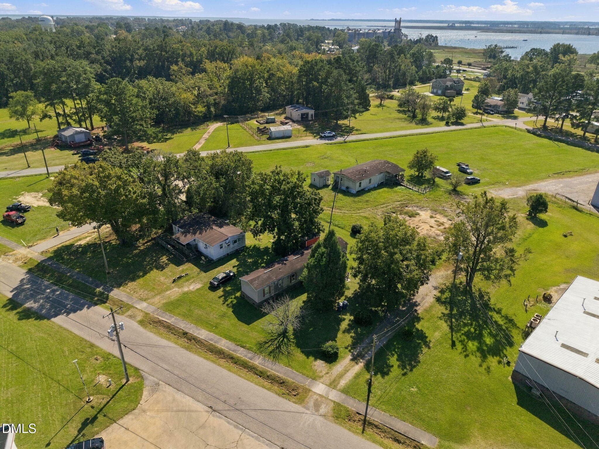4-web-or-mls-DJI_20261014123133_0065_D - 773 W Old County Road, Belhaven, NC 27810