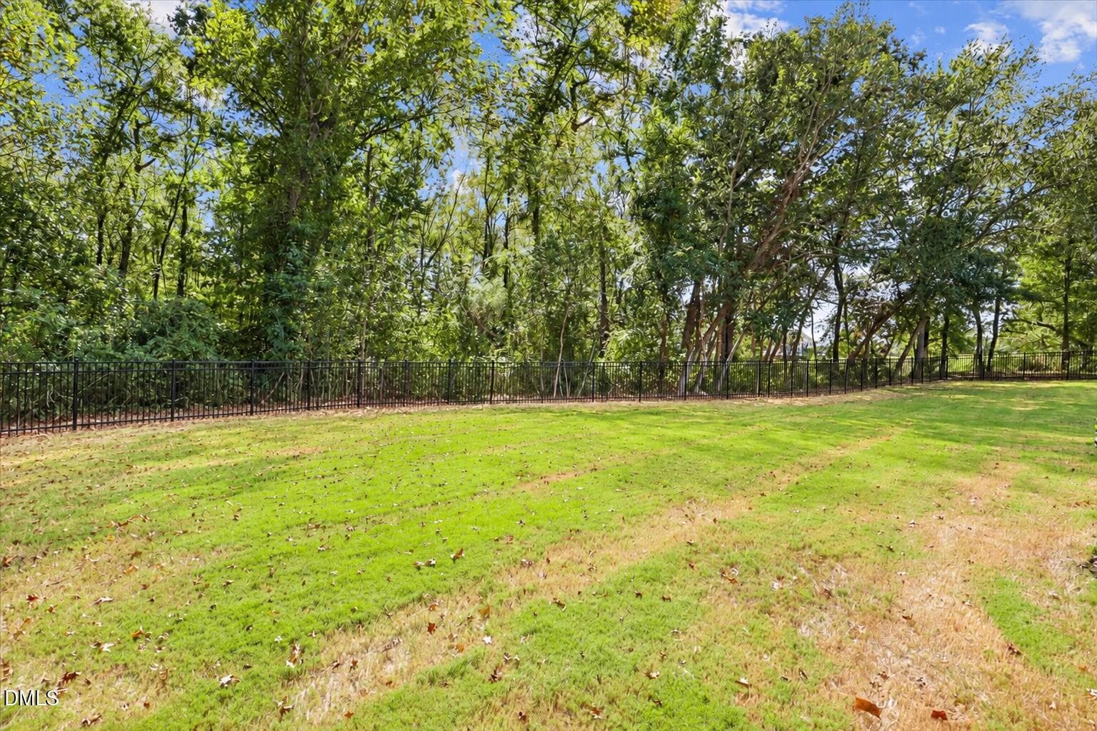 Sunlit Hinterland Lawn and Fence - 302 Old Hickory Drive, Raleigh, NC 27603
