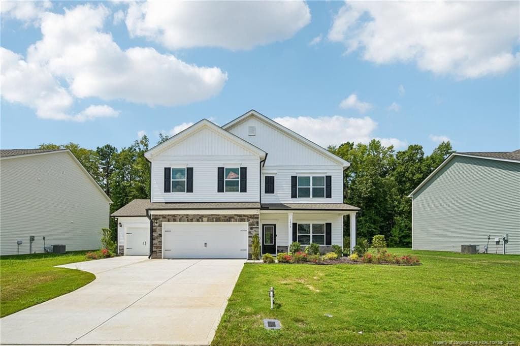 Photo 3 - 1478 Draw Bridge Lane, Fayetteville, NC 28312