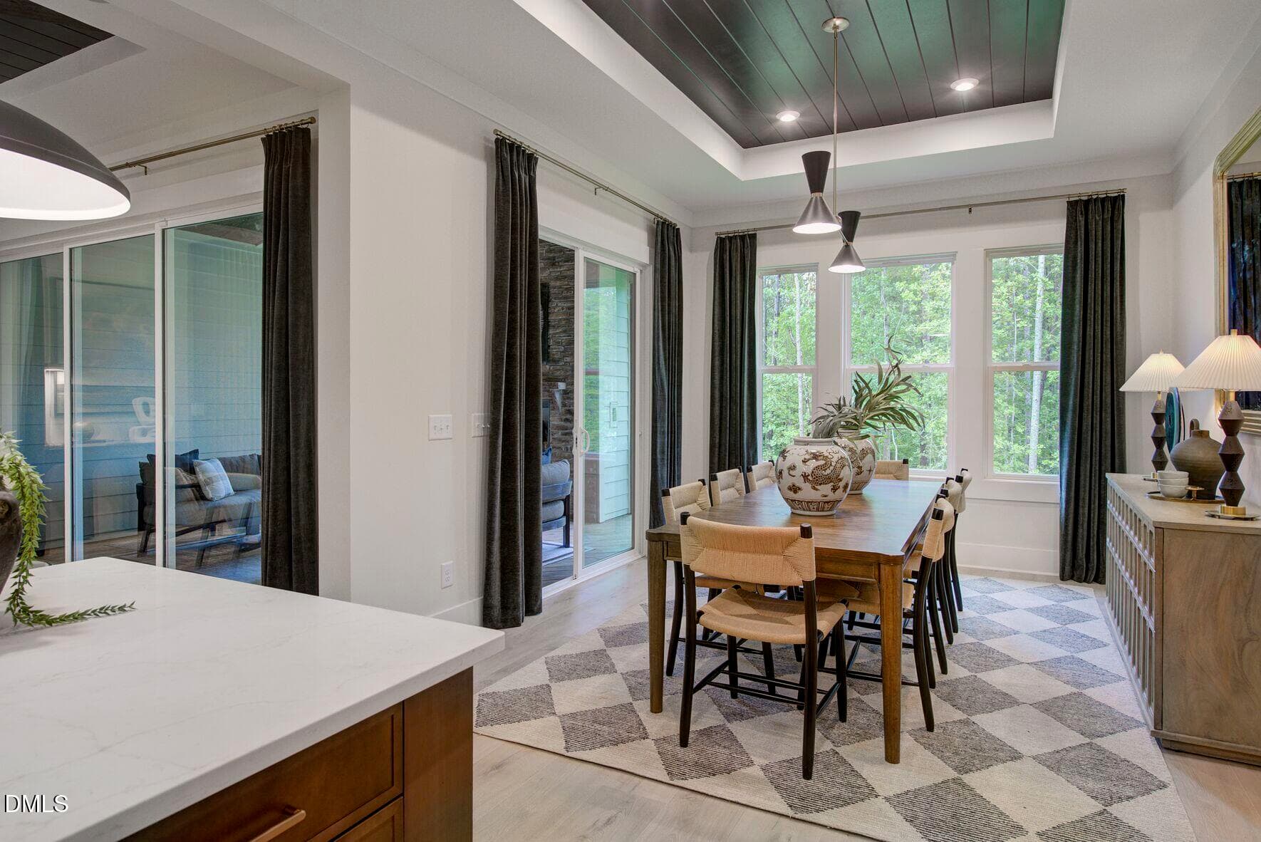 Dining 6 - 1912 Lawrence Rd, Hillsborough, NC 27278, Hillsborough