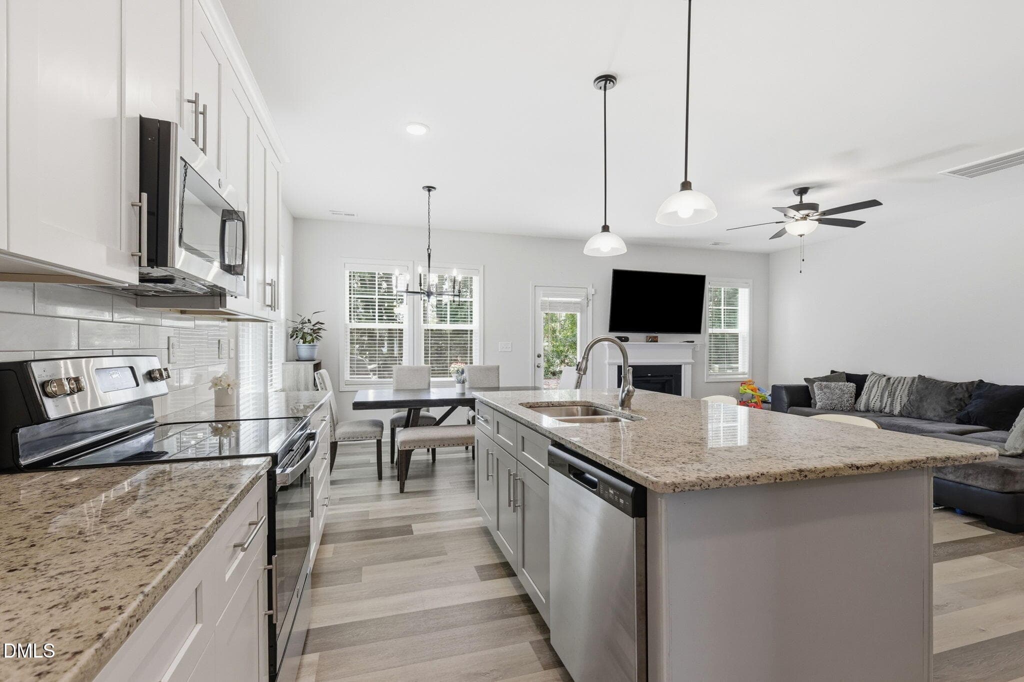 7-web-or-mls-AZ3A5614 - 675 Amusement Drive, Hope Mills, NC 28348, Hope Mills