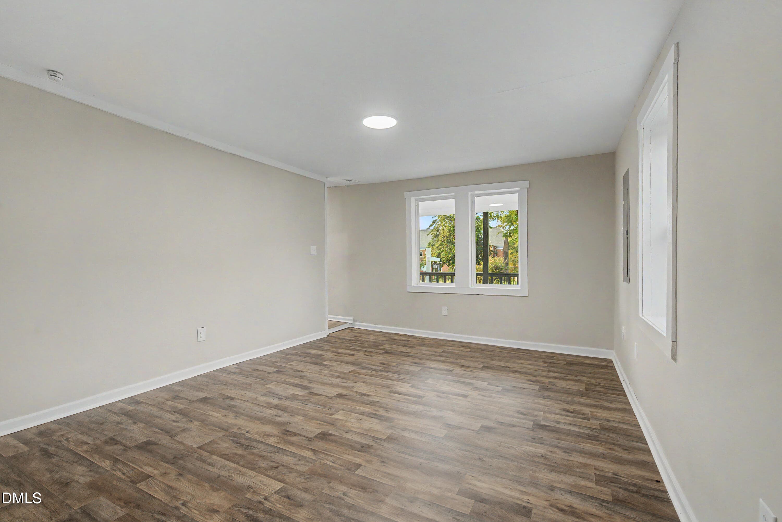 DSC08932 - 1310 Oakwood Avenue, Raleigh, NC 27610