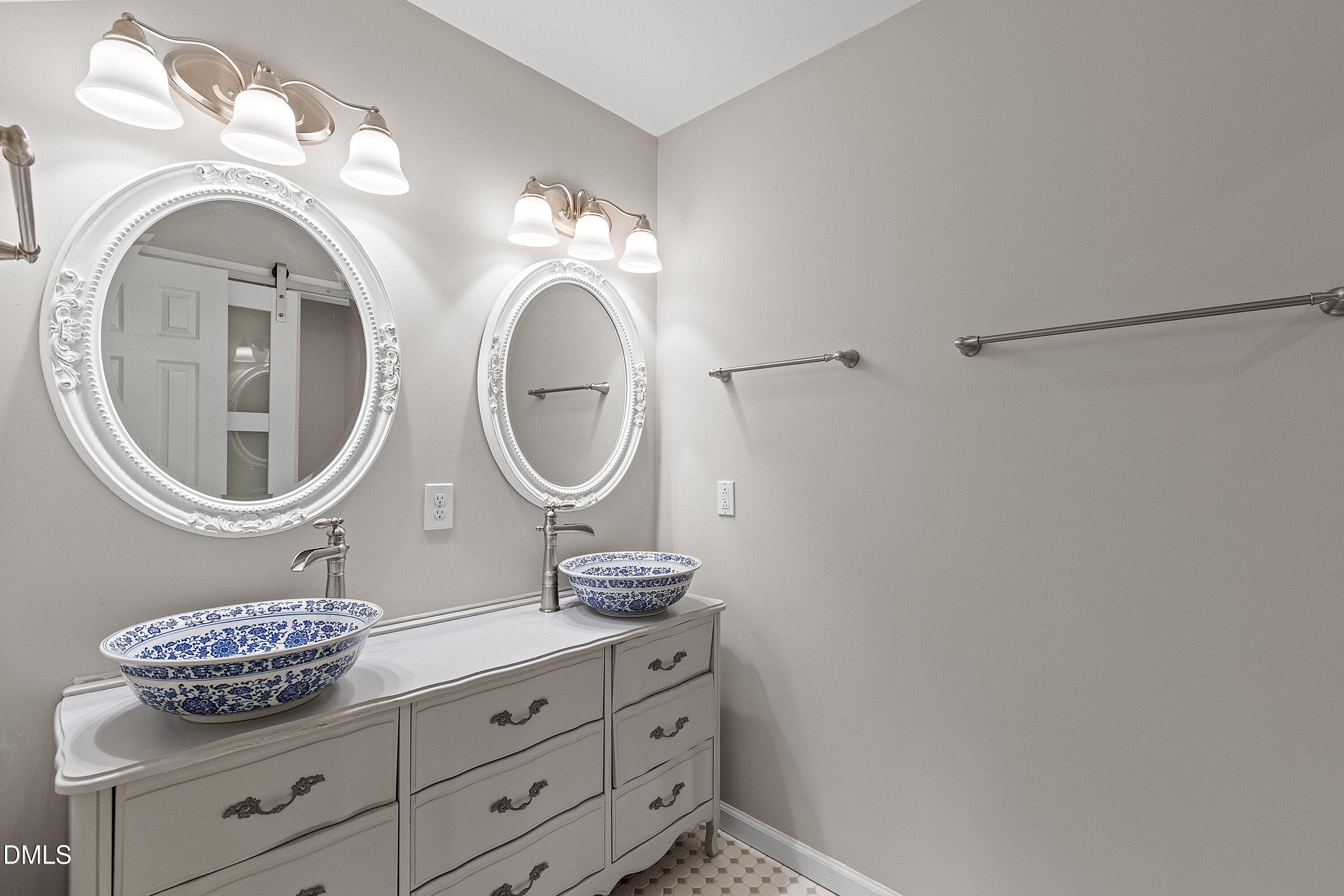 209McNBAth2 - 209 Mcnaughton Court, Garner, NC 27529, Garner