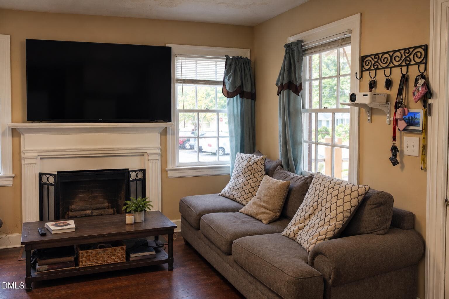 Livingroom - 904 Hood Street SW, Wilson, NC 27893, Wilson