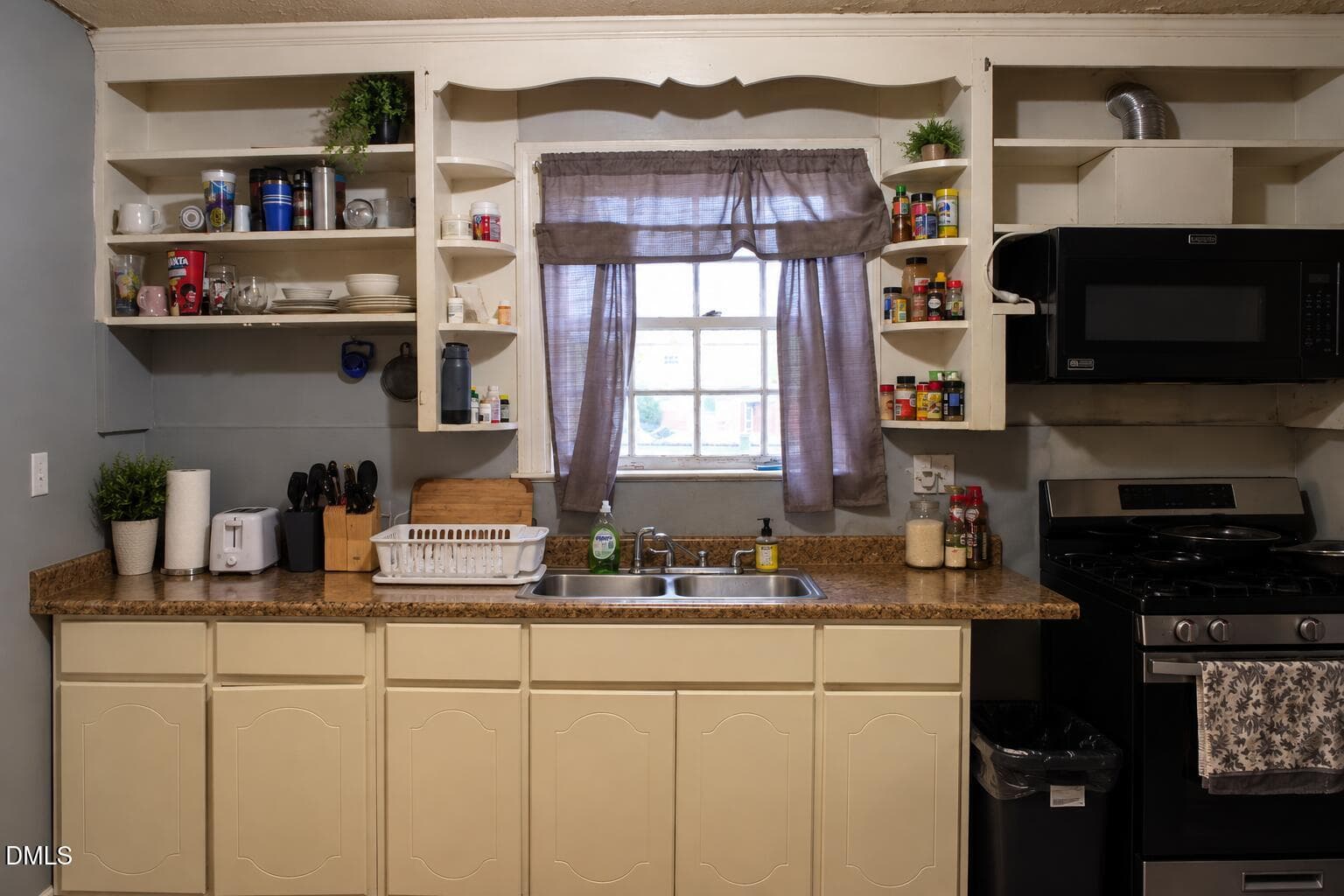 Kicthen 2 - 904 Hood Street SW, Wilson, NC 27893, Wilson