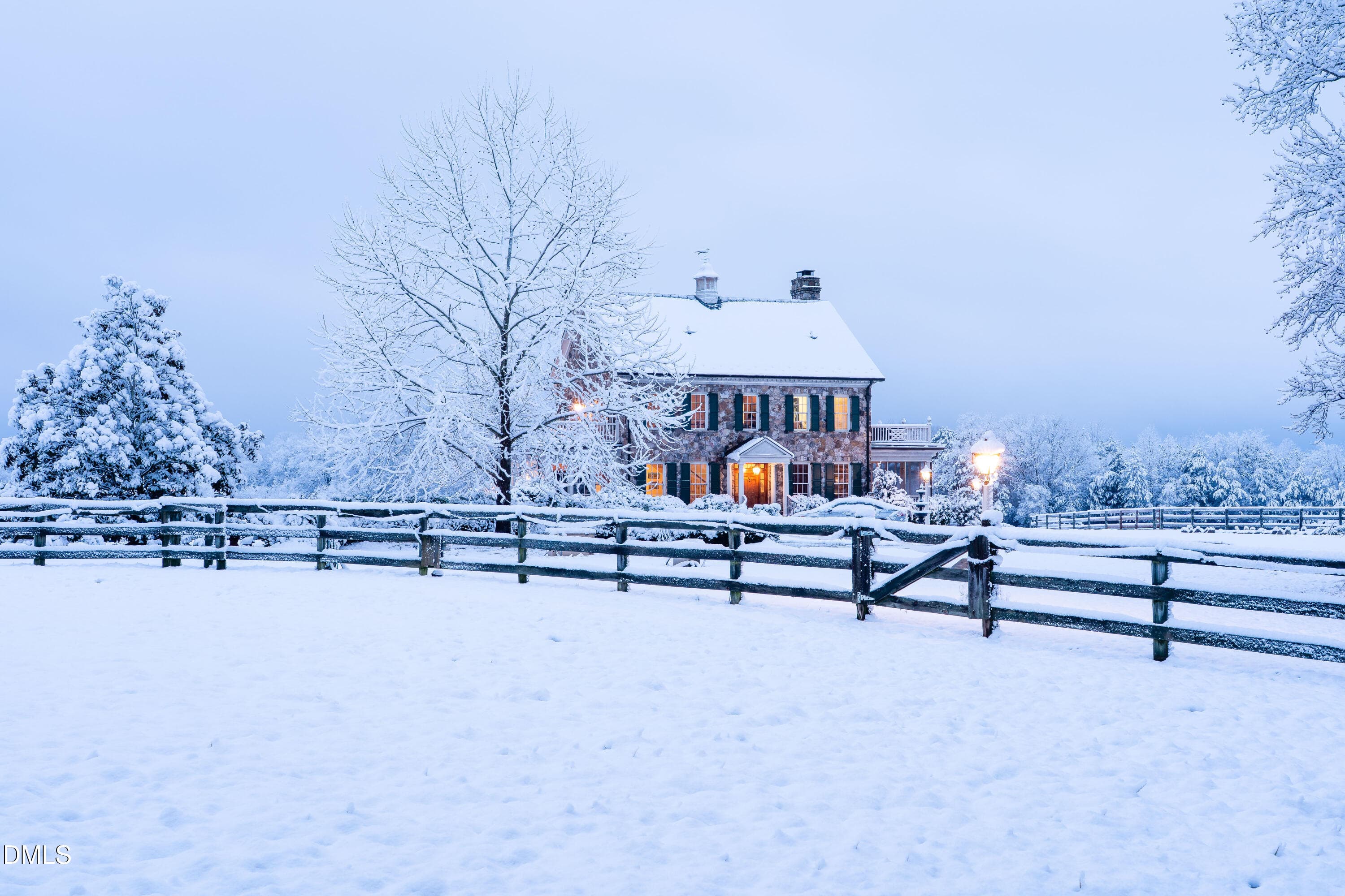 Winter Wonderland - 2844 Leasburg Road, Roxboro, NC 27574