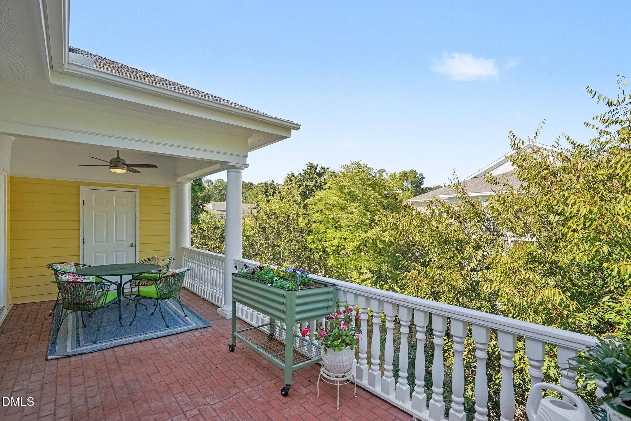 7520 Lead Mine Road 304, Raleigh, NC 27615