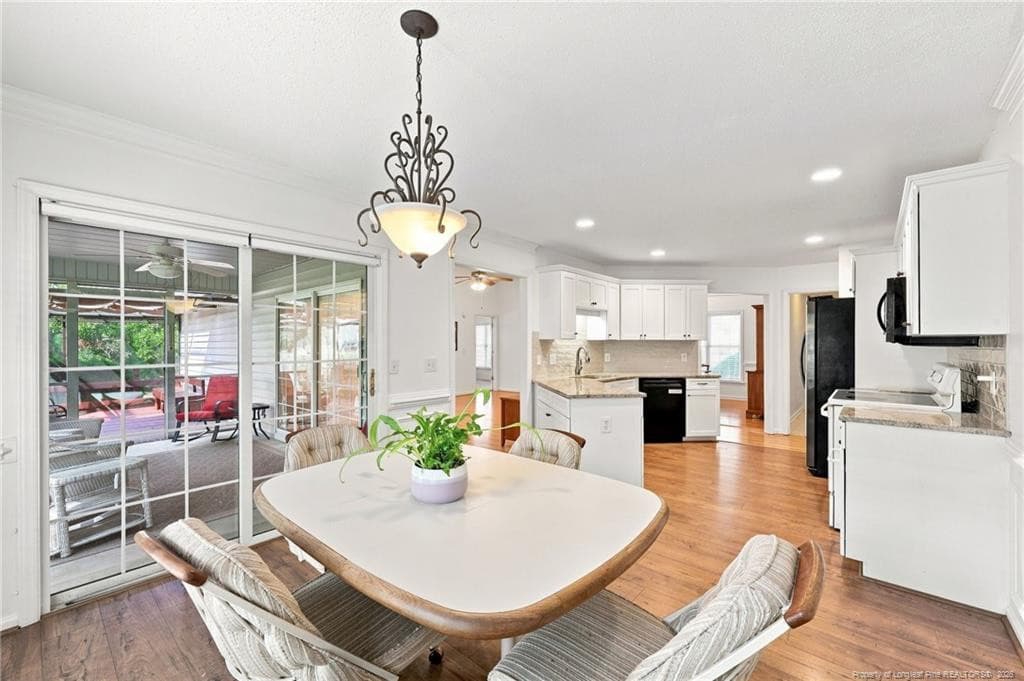 Breakfast nook - 137 Winsford Circle, West End, NC 27376