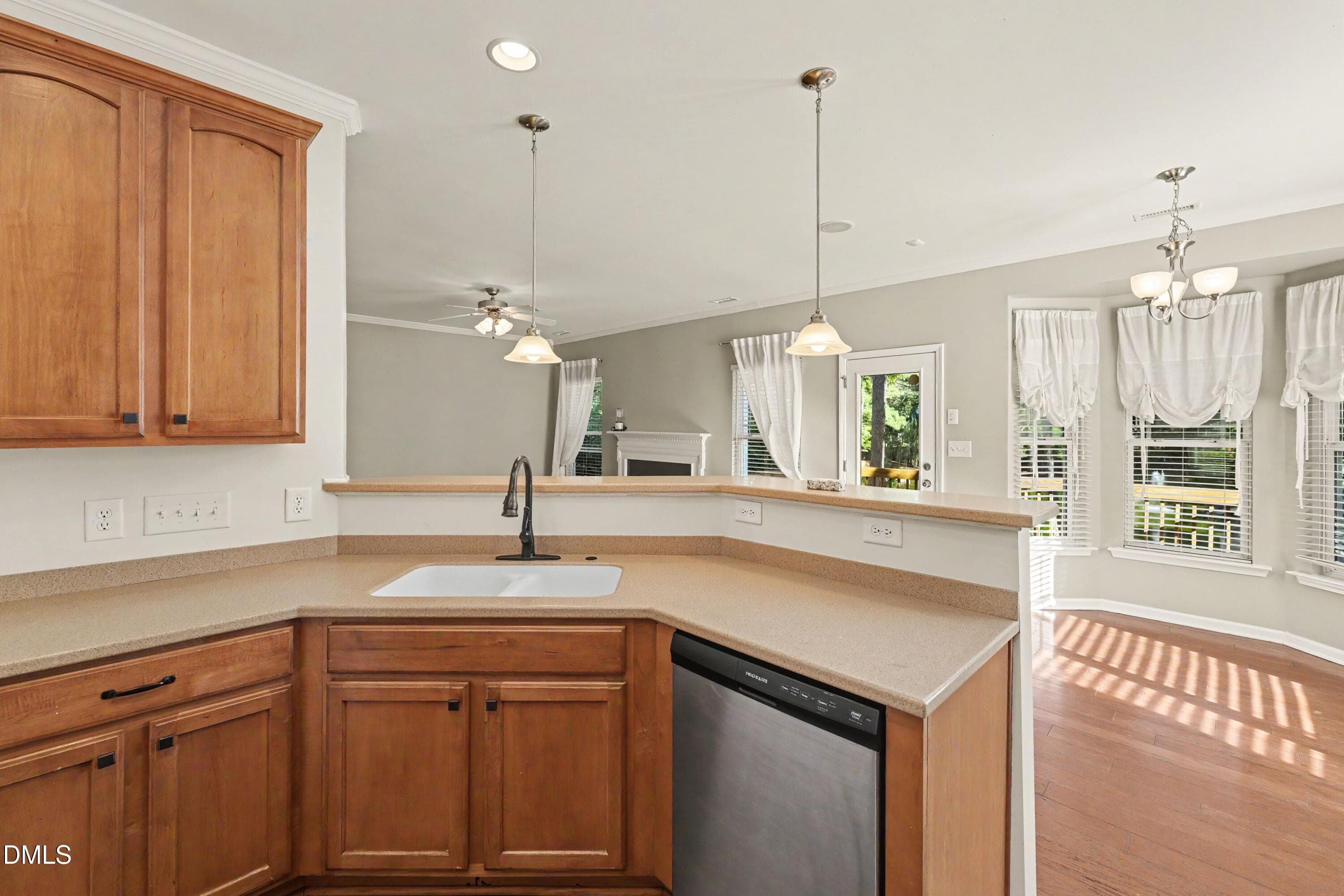 013_file_4991 - 2600 Taton Court, Sanford, NC 27330, Sanford