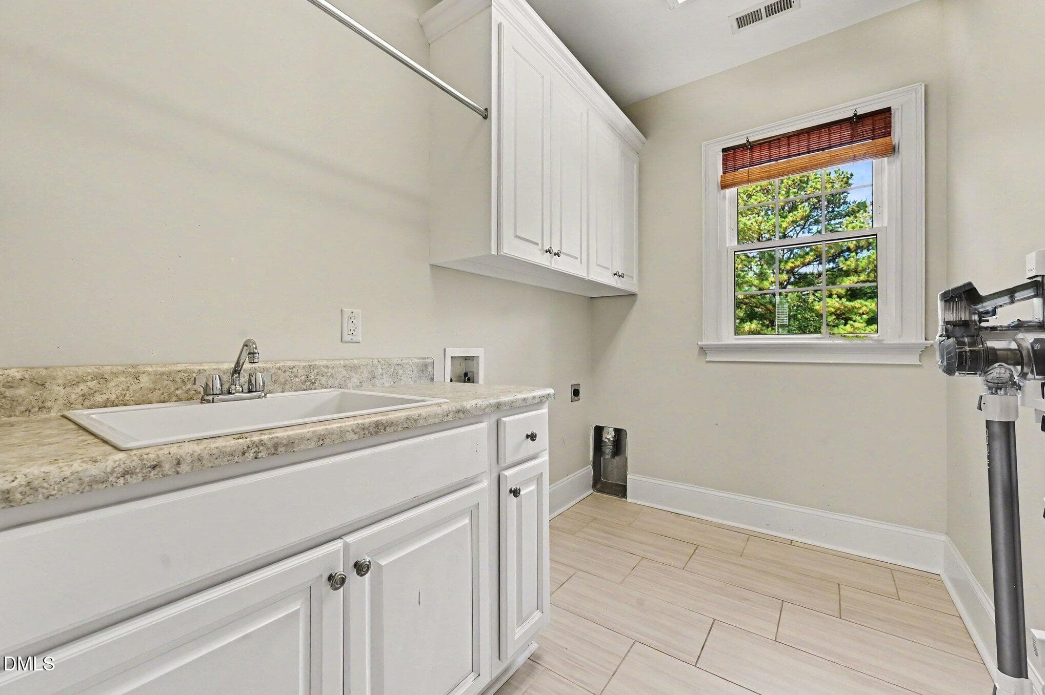 025_file_8353 - 404 Felspar Way, Cary, NC 27518, Cary