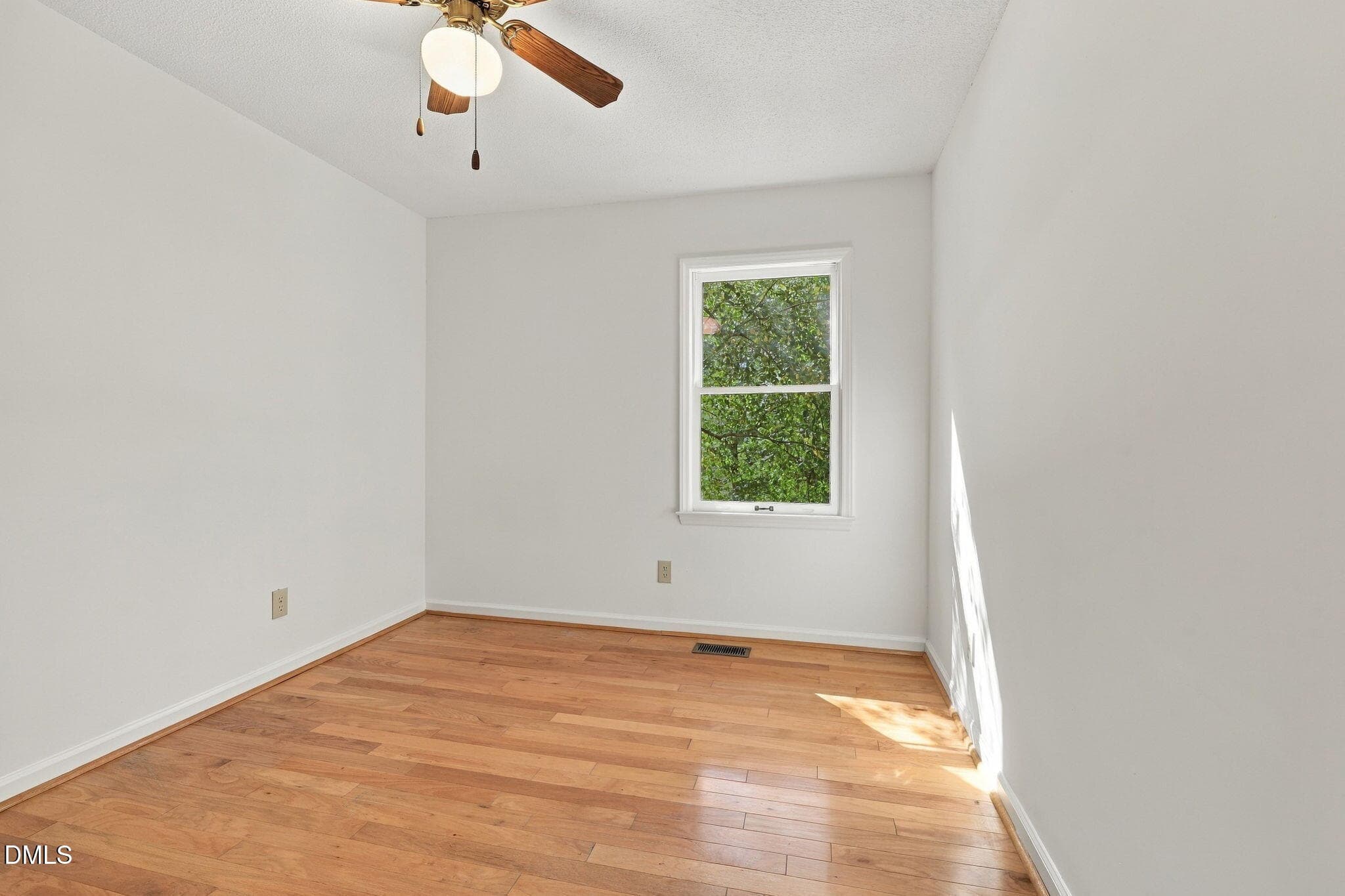 34-web-or-mls-IMG_3880_edit - 3305 Coachmans Way, Durham, NC 27705, Durham