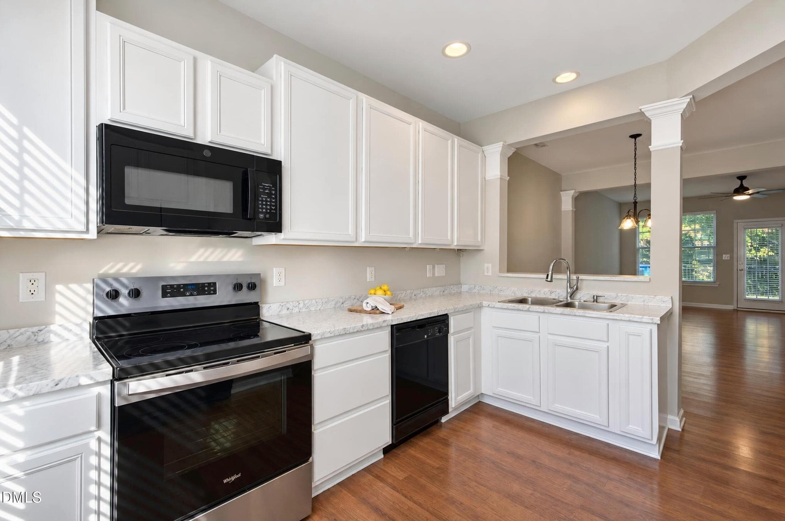 Kitchen - 8422 Central Drive, Raleigh, NC 27613, Raleigh