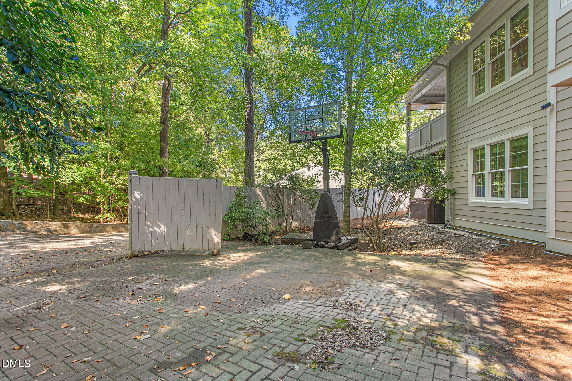 825 E Franklin Street-64 - 825 E Franklin Street, Chapel Hill, NC 27514