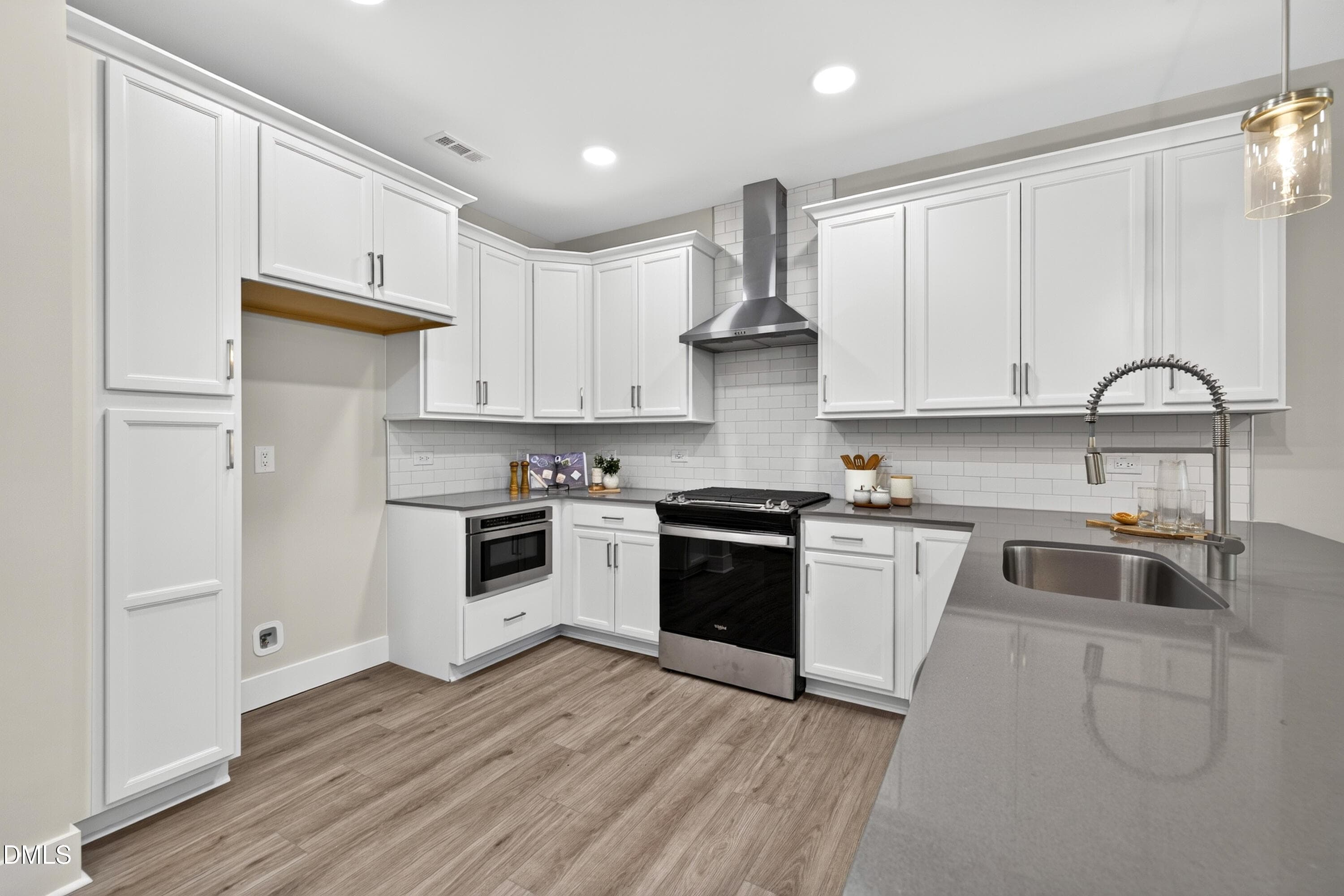 Kitchen Cabinetry & Storage - 613 Cable Court, Apex, NC 27523