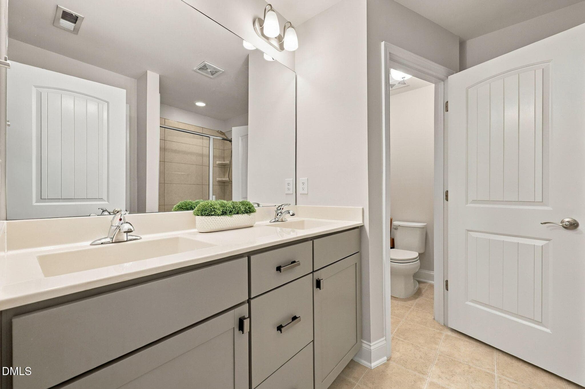 53-web-or-mls-IMG_4029_Edit (2) - 4414 Bethel Park Drive, Raleigh, NC 27610, Raleigh