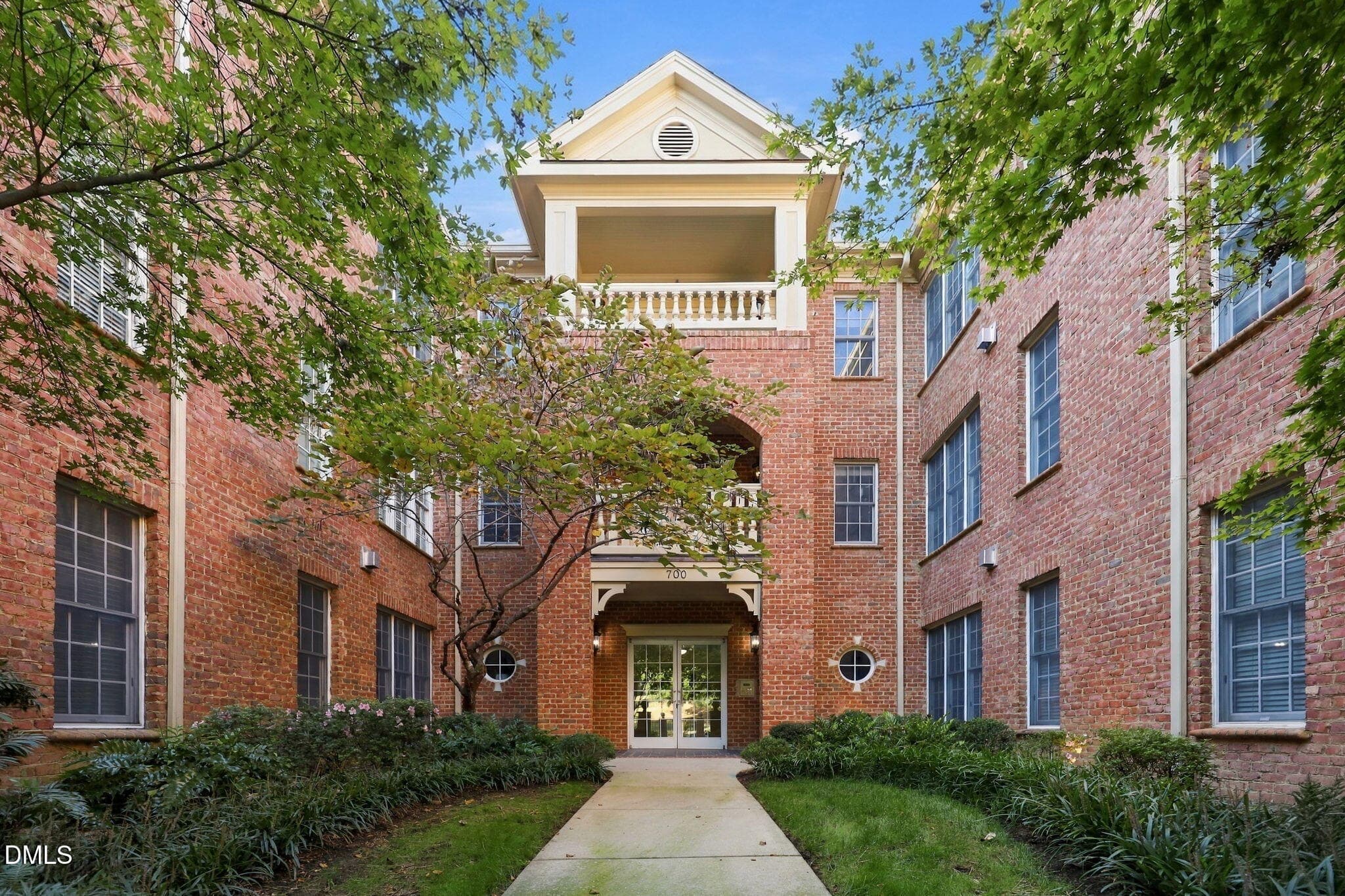 2-web-or-mls-IMG_4014_Edit - 734 W Barbee Chapel Road 734, Chapel Hill, NC 27517, Chapel Hill