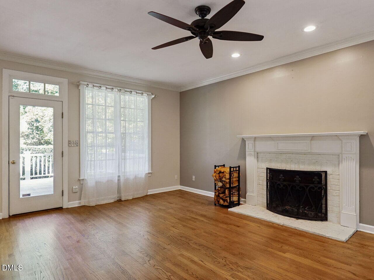 008-1280x960-family-room-with-fireplace - 6225 Hampton Ridge Road, Raleigh, NC 27603