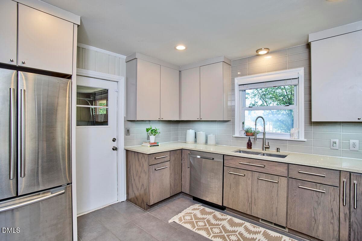 16 - 5005 Timberly Drive, Durham, NC 27707, Durham