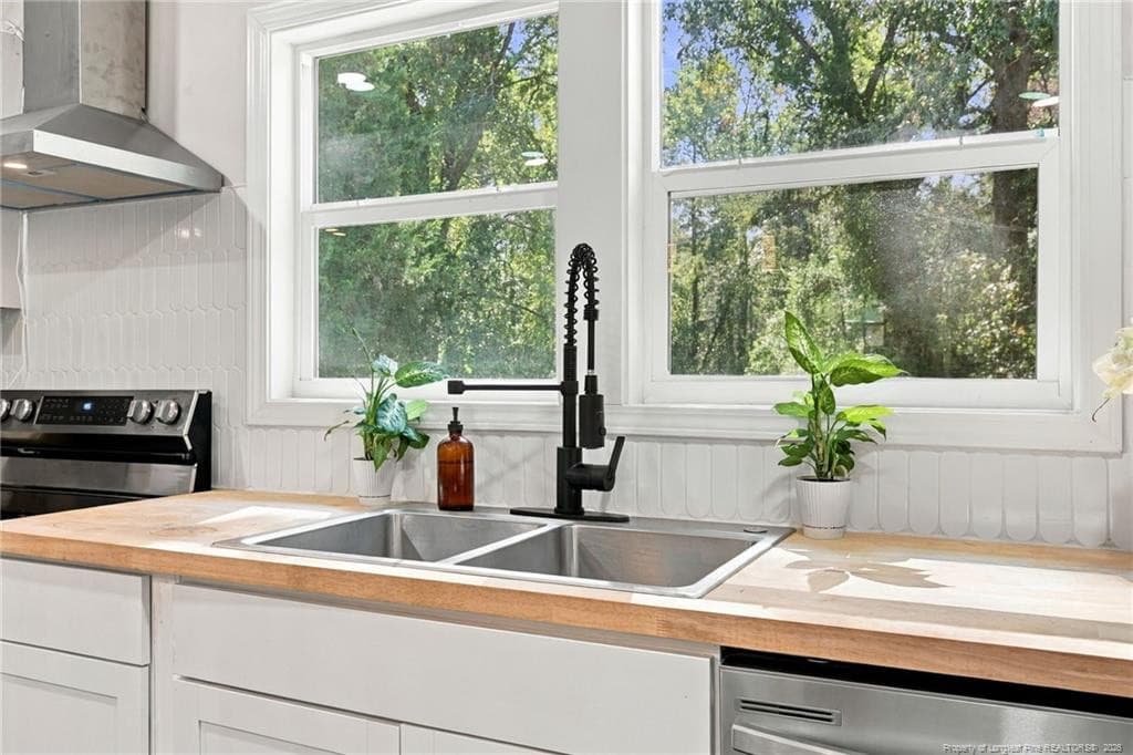 Photo 13 - 6129 Louise Street, Fayetteville, NC 28314, Fayetteville