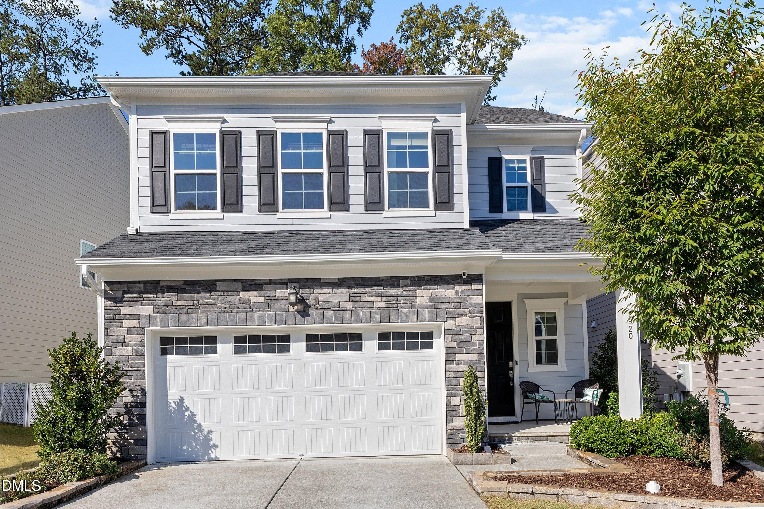 1920 Kings Knot Court, Apex, NC 27502