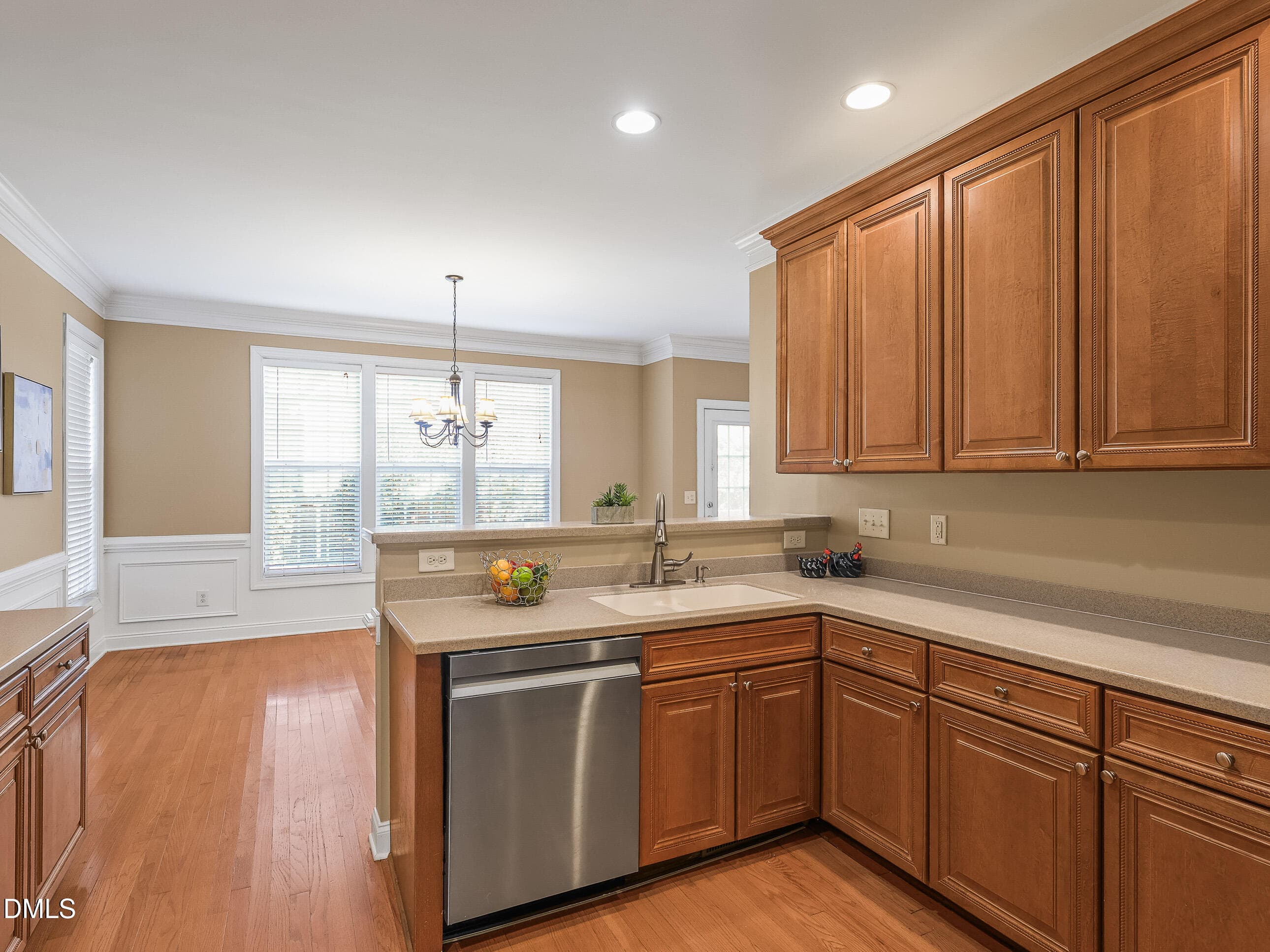 017_322_big_willow_kitchen - 322 Big Willow Way, Rolesville, NC 27571, Rolesville