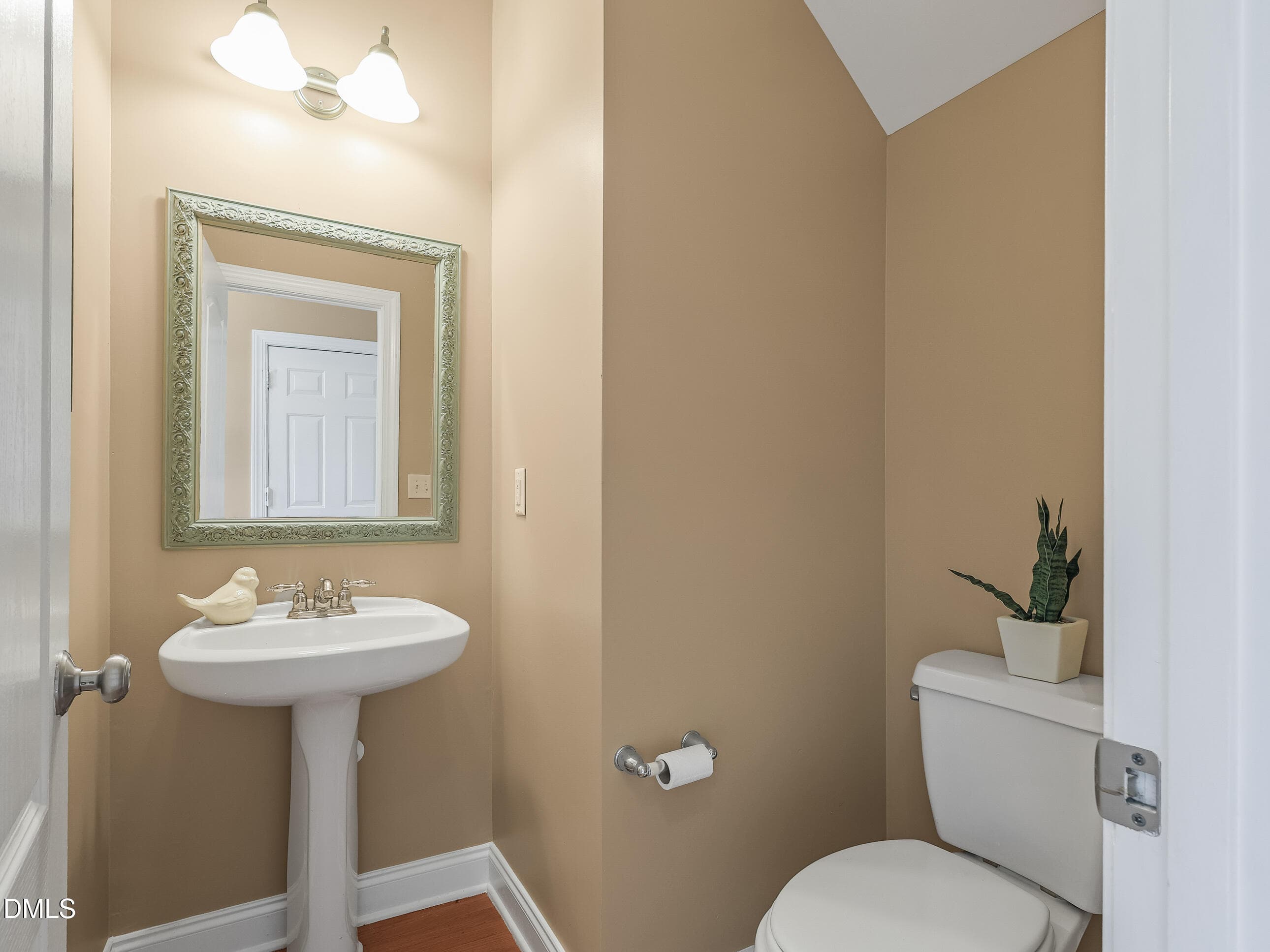 020_322_big_willow_half_bath - 322 Big Willow Way, Rolesville, NC 27571, Rolesville