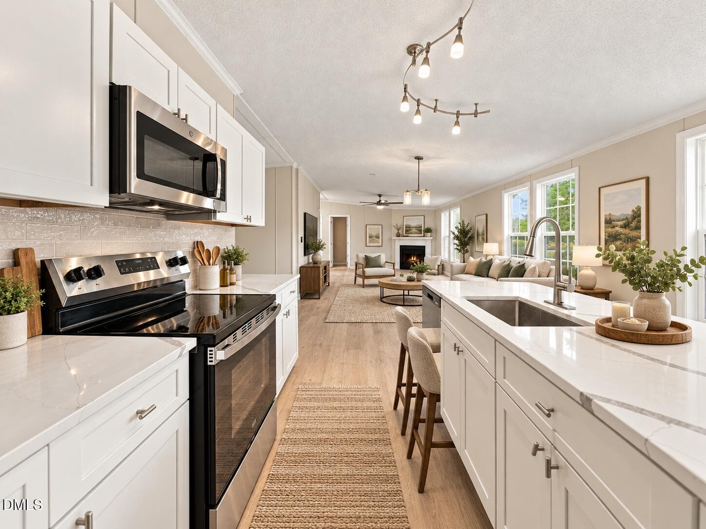794 Pleasant Hill kitchen1 - 794 W Pleasant Hill Road, Pink Hill, NC 28572