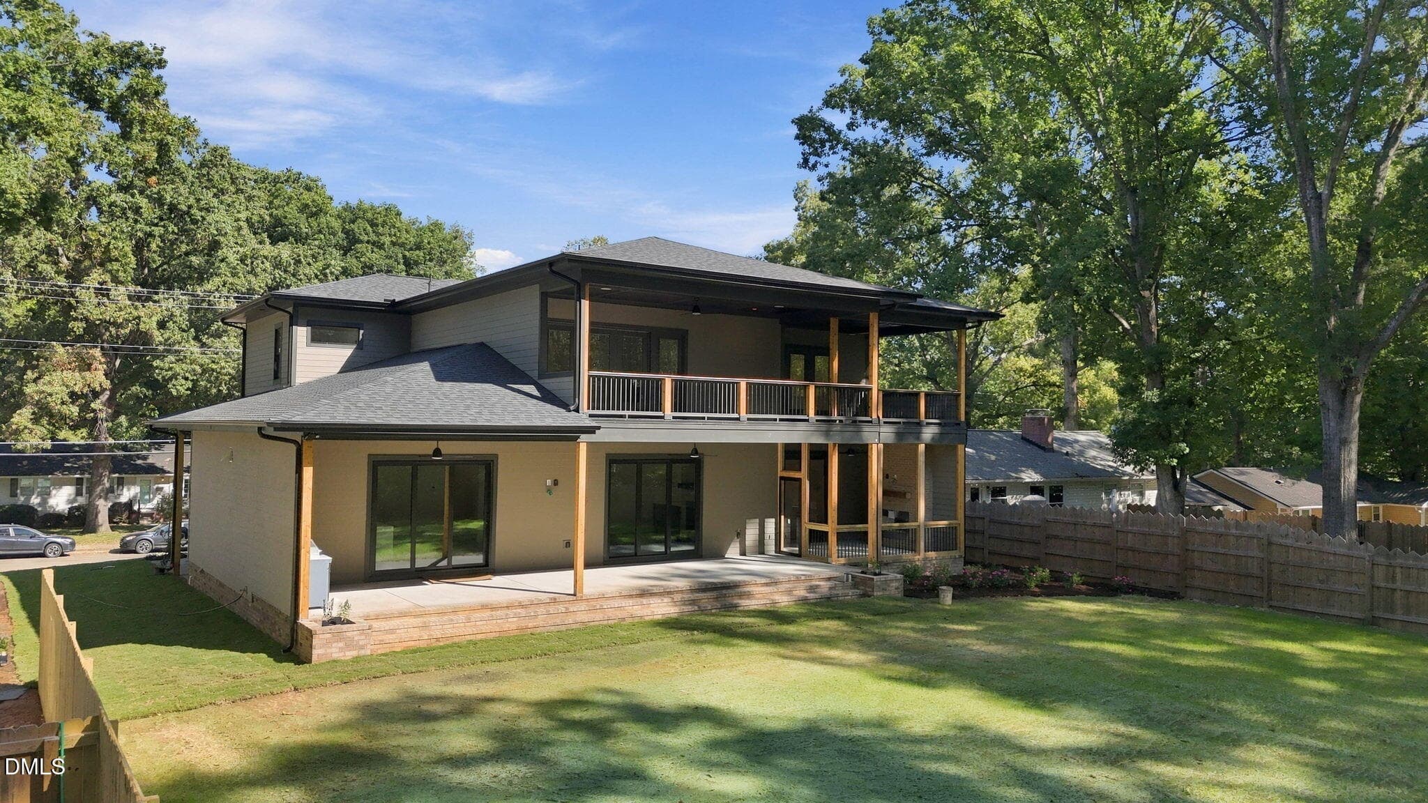 15-web-or-mls-DJI_20261015112116_0179_D - 528 Barksdale Drive, Raleigh, NC 27604
