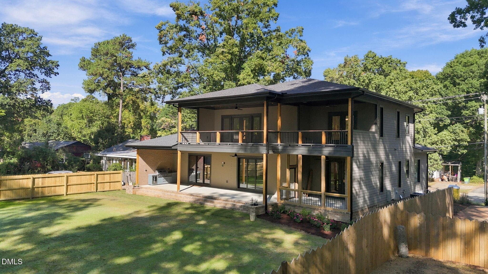 16-web-or-mls-DJI_20261015112129_0180_D - 528 Barksdale Drive, Raleigh, NC 27604
