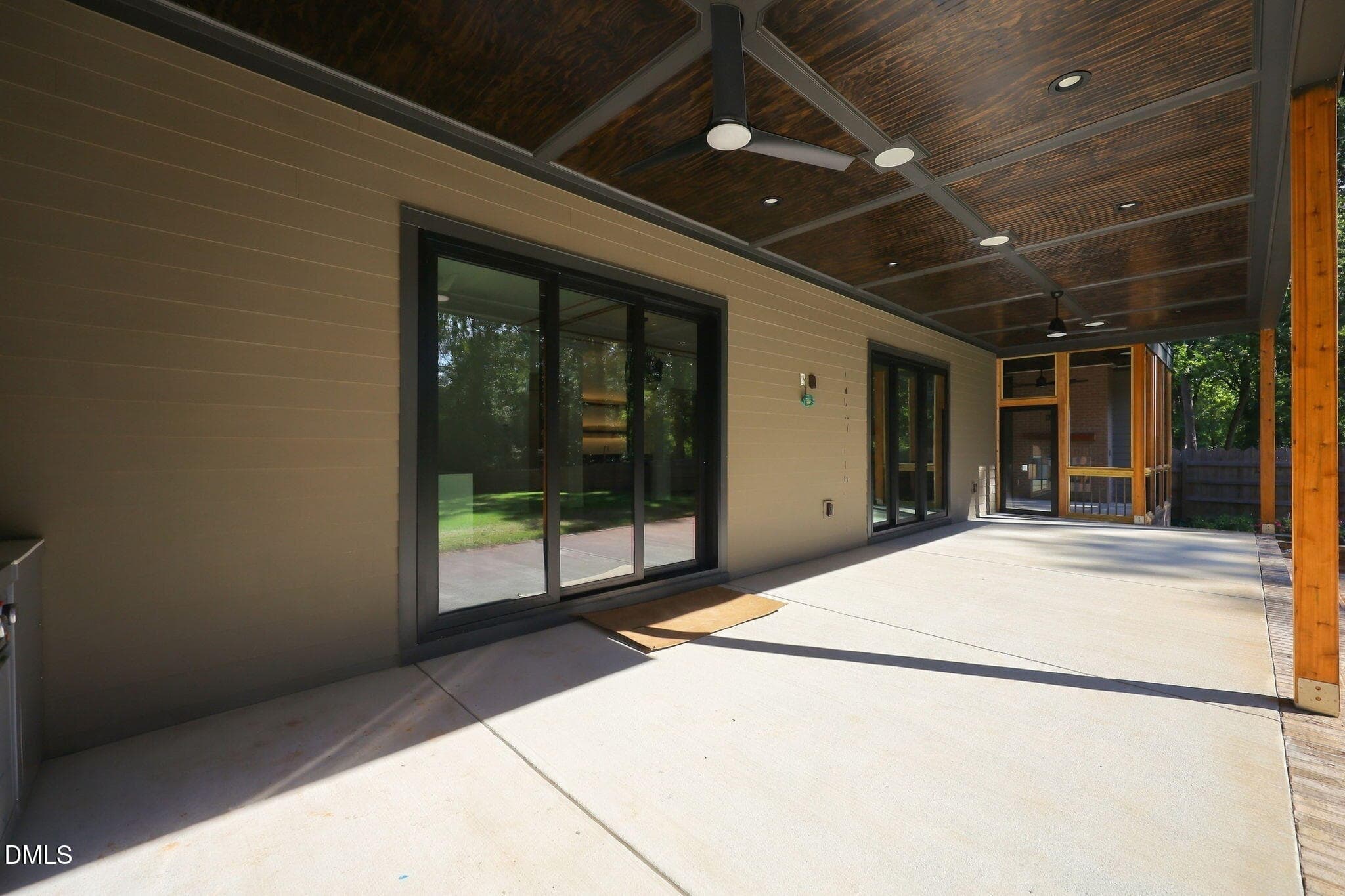 60-web-or-mls-IMG_5135 - 528 Barksdale Drive, Raleigh, NC 27604