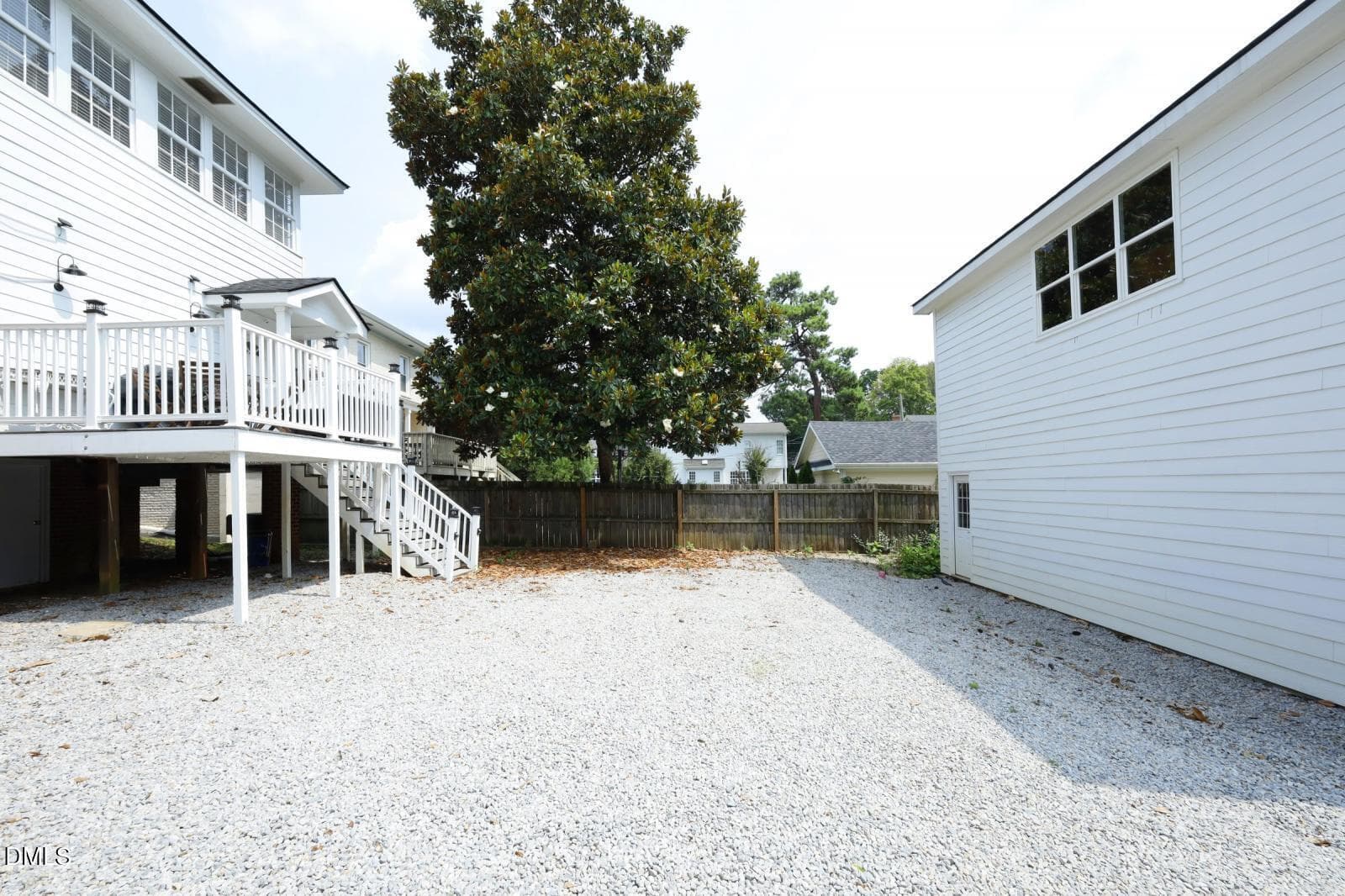 5parkingArea (1) - 708 1/2 Glenwood Avenue, Raleigh, NC 27605
