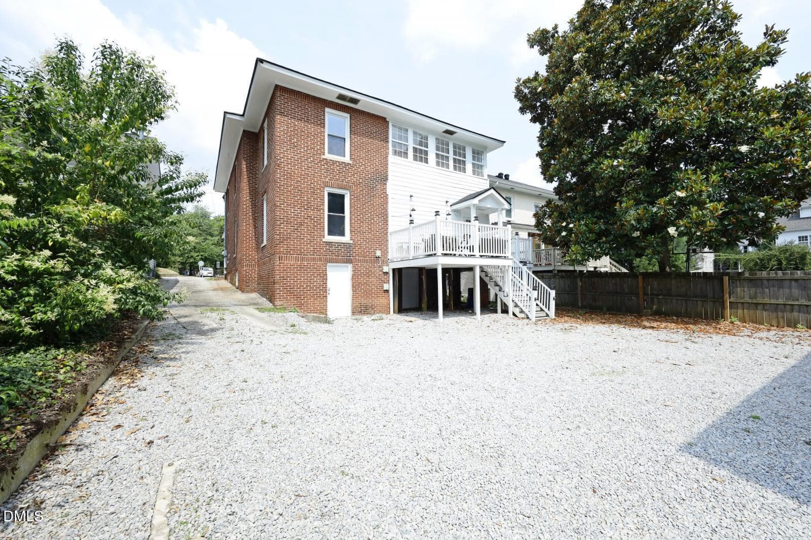 6BackExterior (1) - 708 1/2 Glenwood Avenue, Raleigh, NC 27605