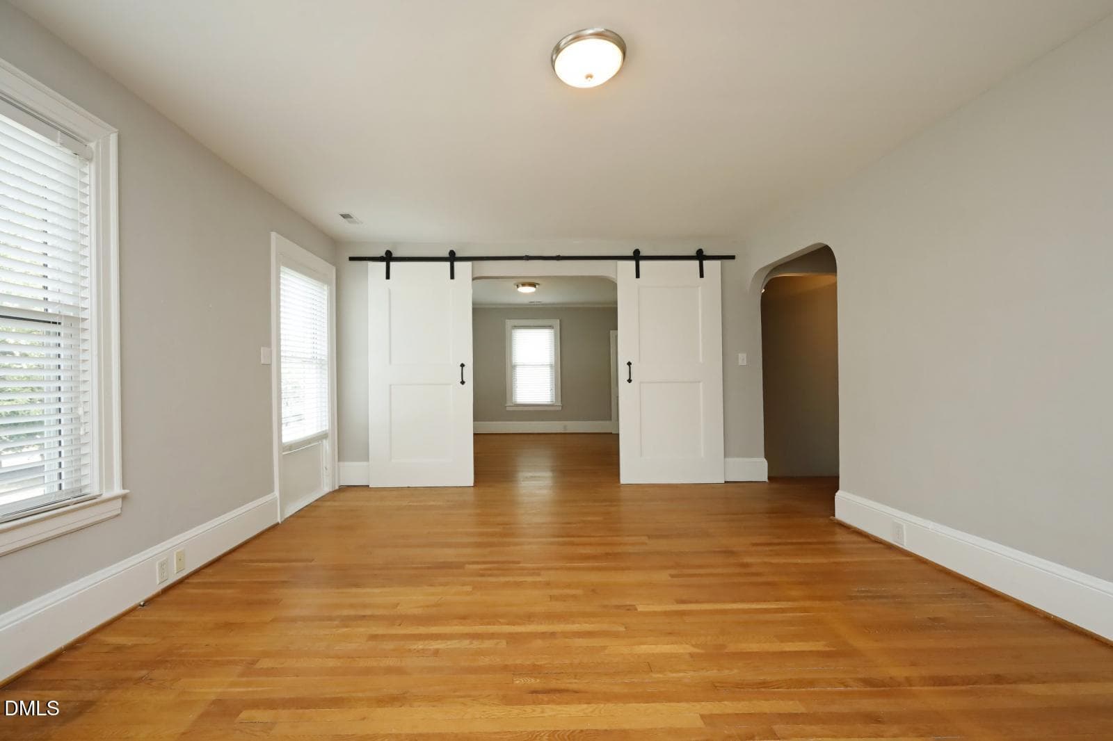 12Living (1) - 708 1/2 Glenwood Avenue, Raleigh, NC 27605
