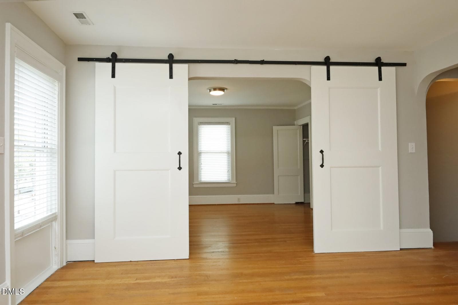 13BarnDoors (1) - 708 1/2 Glenwood Avenue, Raleigh, NC 27605