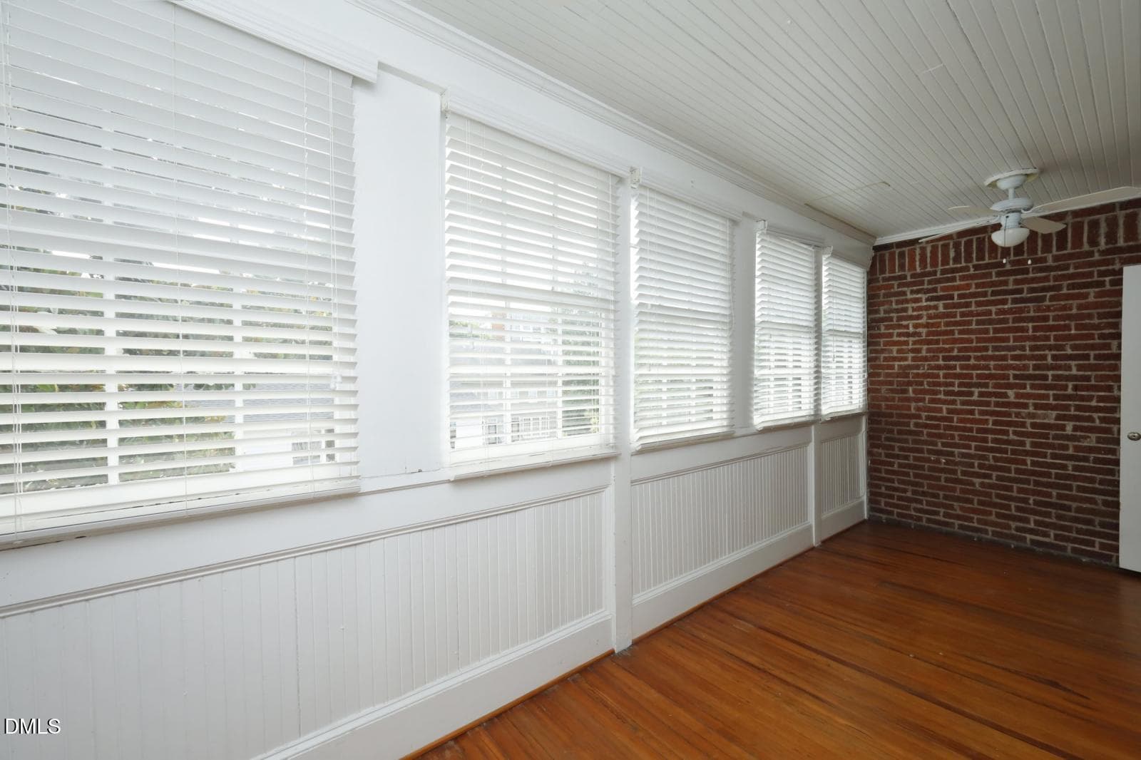 27BackPorch (1) - 708 1/2 Glenwood Avenue, Raleigh, NC 27605