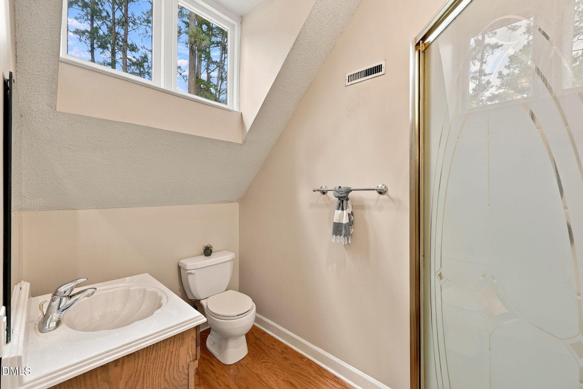 60-web-or-mls-IMG_1330 - 1755 Parker Lane, Henderson, NC 27536, Henderson