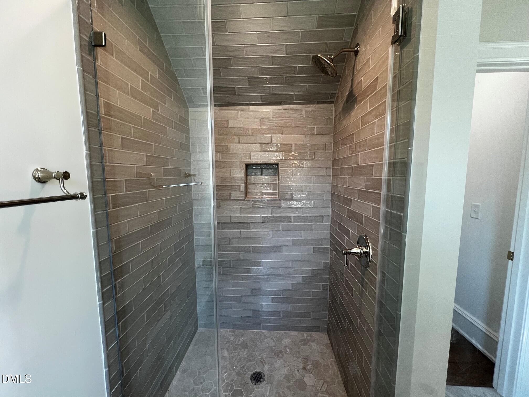 1st floor guest bed shower - 1100 Oldfourth Lane, Durham, NC 27707